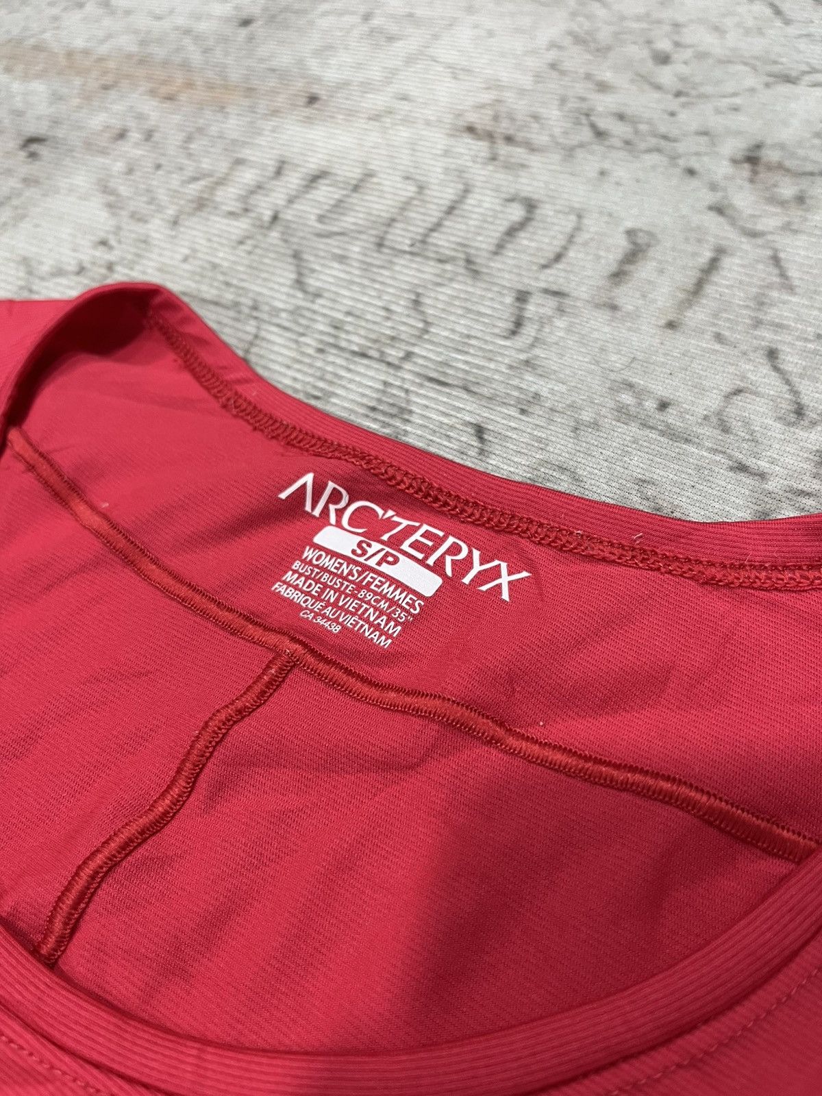 Arc'teryx Sample‼️ Arc’teryx Red Motus Women Size S / US 4 / IT 40 - 7 Thumbnail