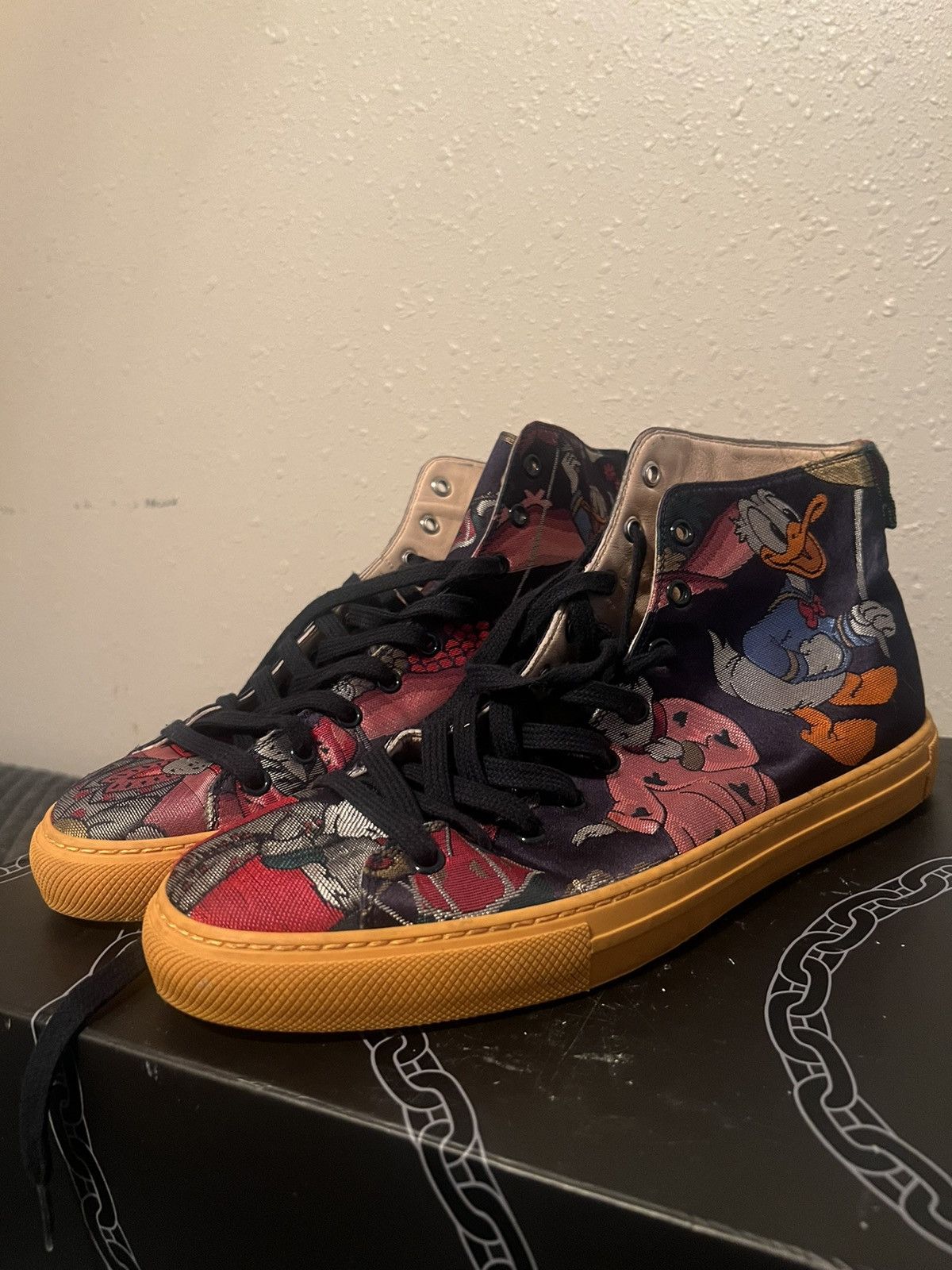 Disney × Gucci Gucci x Disney colab sneakers Size US 7 / EU 40 - 2 Thumbnail
