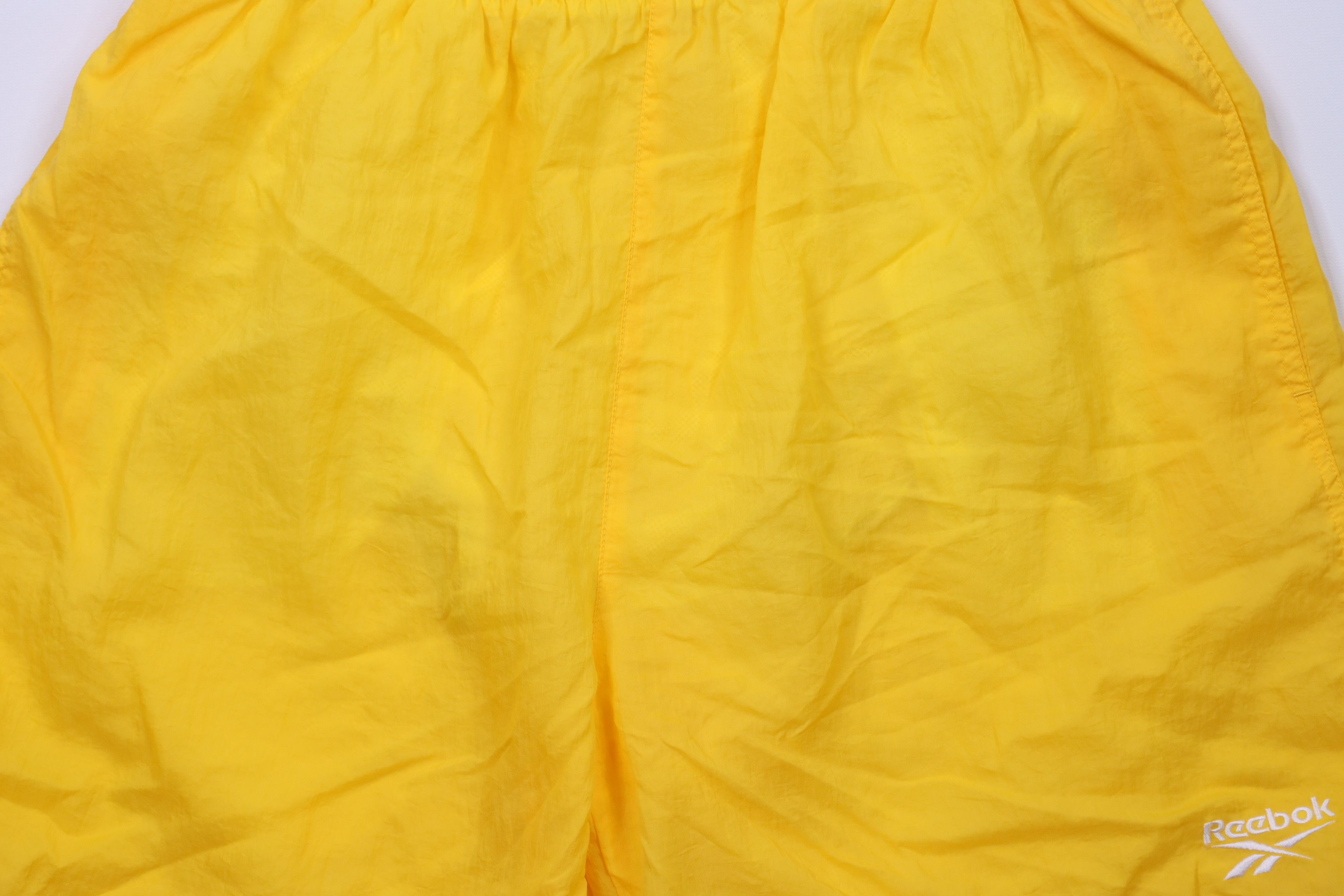 Reebok × Vintage Vintage 90s Reebok Lined Above Knee Shorts Yellow Nylon Size US 36 / EU 52 - 3 Thumbnail