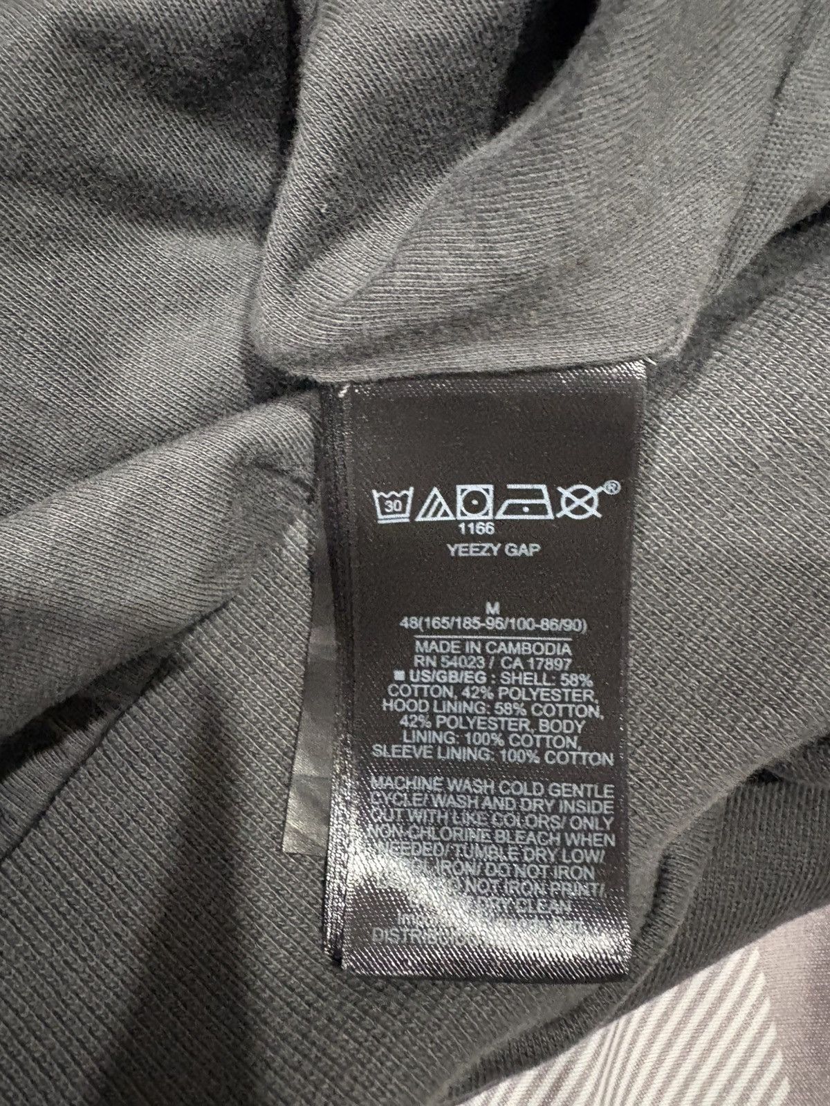 Yeezy Yeezy Gap Engineered By Balenciaga Dove Hoodie Size US M / EU 48-50 / 2 - 4 Thumbnail