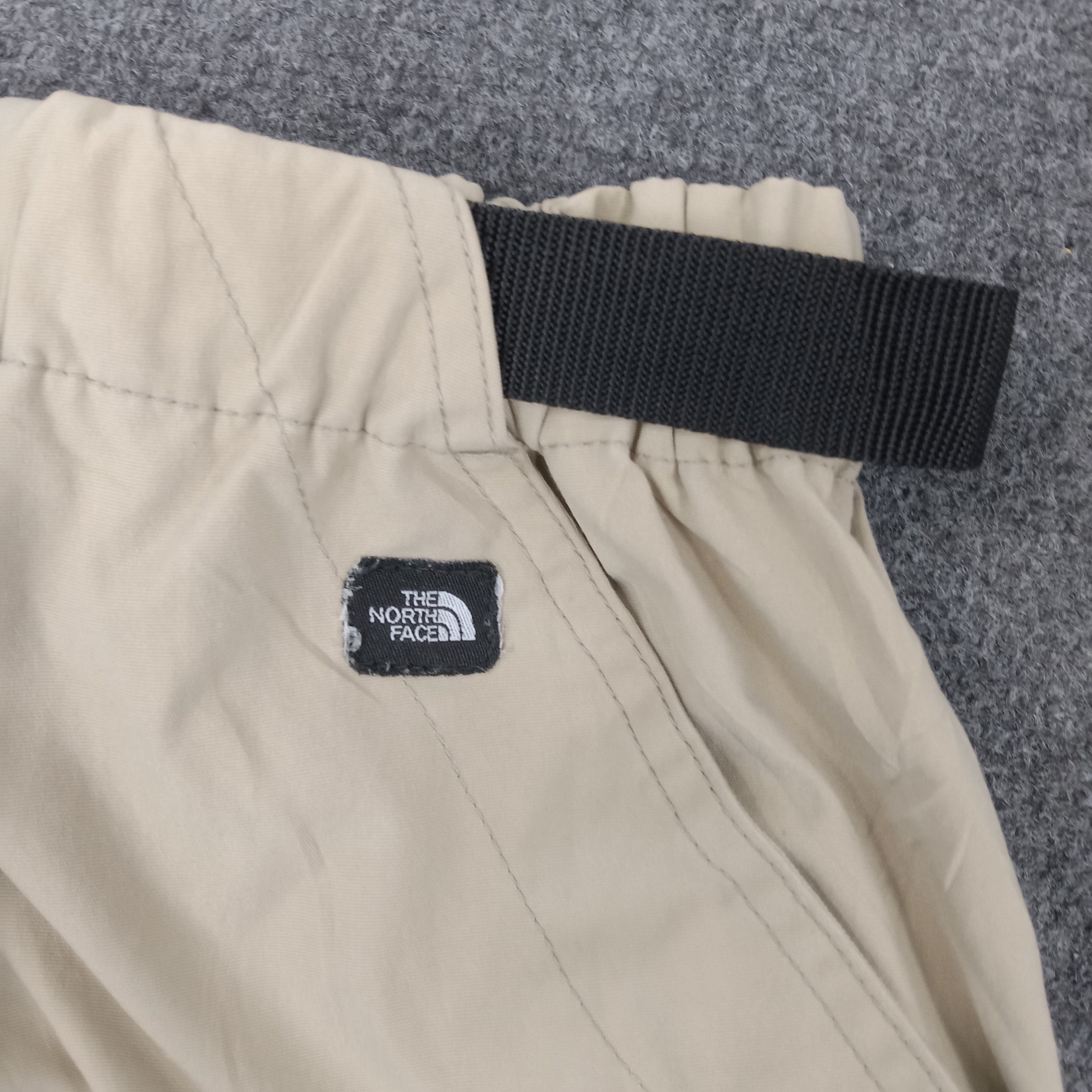The North Face × Vintage The North Face American Sportwear Cargo Pants C217N22 Size US 30 / EU 46 - 8 Thumbnail