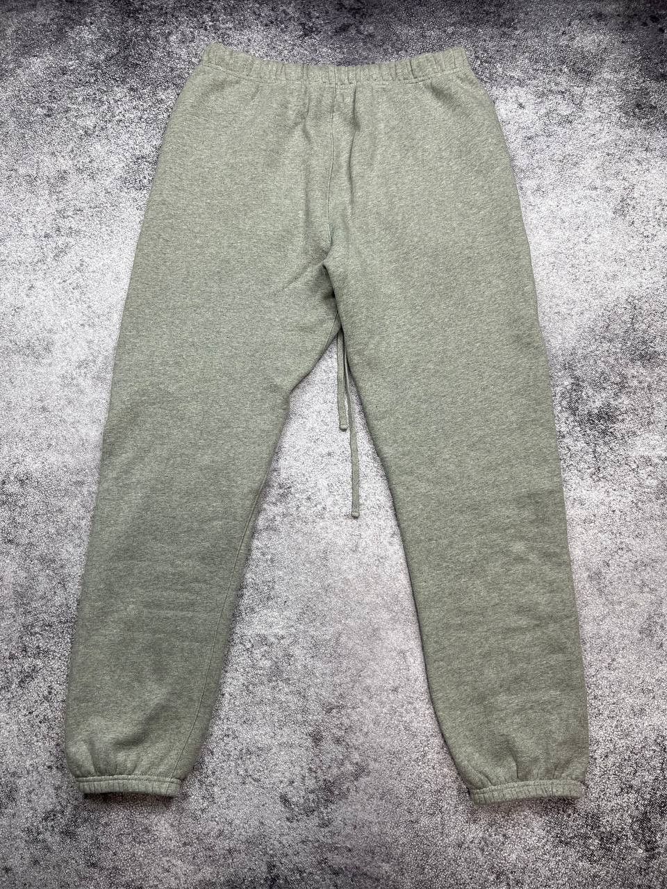 Fear of God Fear of God Essentials Sweatpants Joggers Size US 32 / EU 48 - 6 Thumbnail