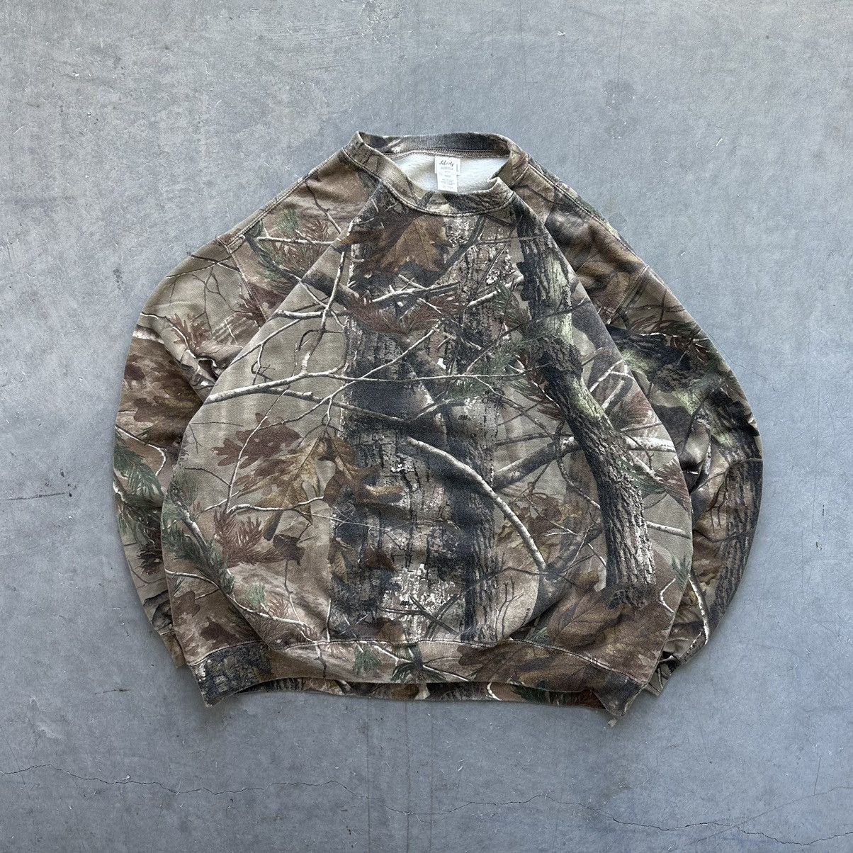 Pre-owned Carhartt X Realtree Crazy Vintage Y2k Realtree Camo Crewneck Carhartt Style