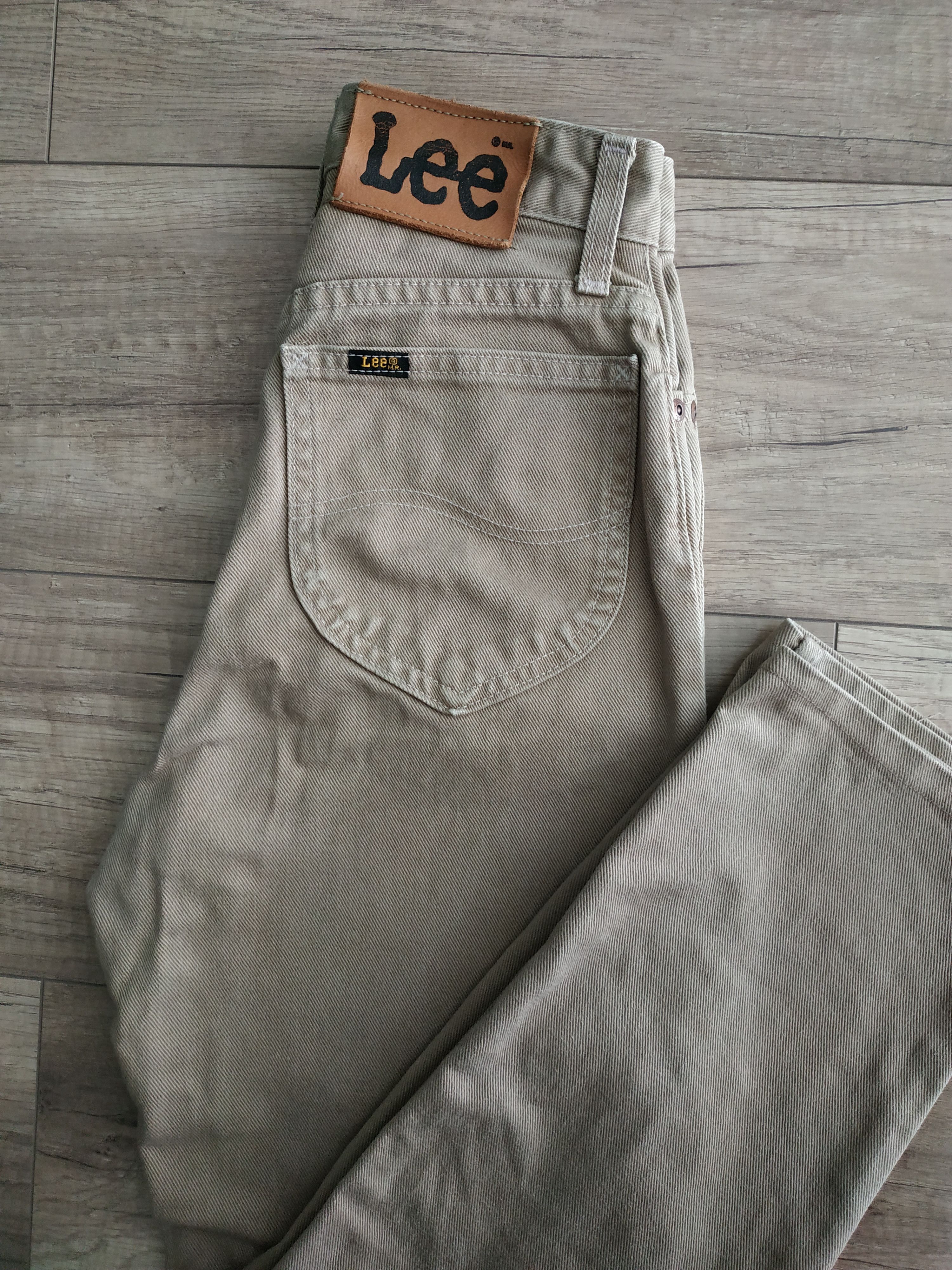 Lee Lee Women's High Waist Vintage 90's Jeans, s. 36-31 Size 28" / US 6 / IT 42 - 4 Thumbnail