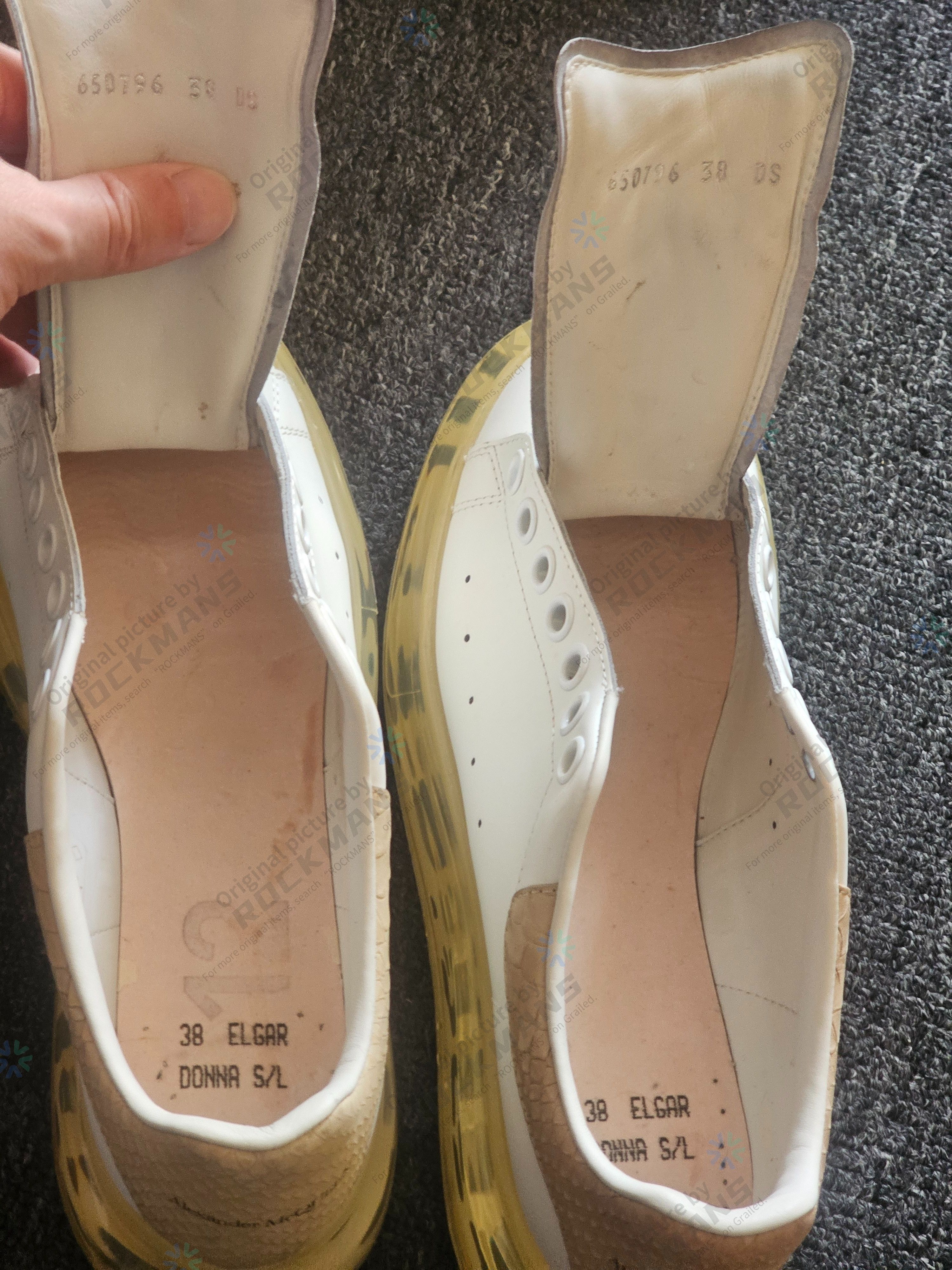 Alexander McQueen Alexander McQueen Oversized Clear Sole Sneakers Size 38 Size US 8 / IT 38 - 9 Thumbnail