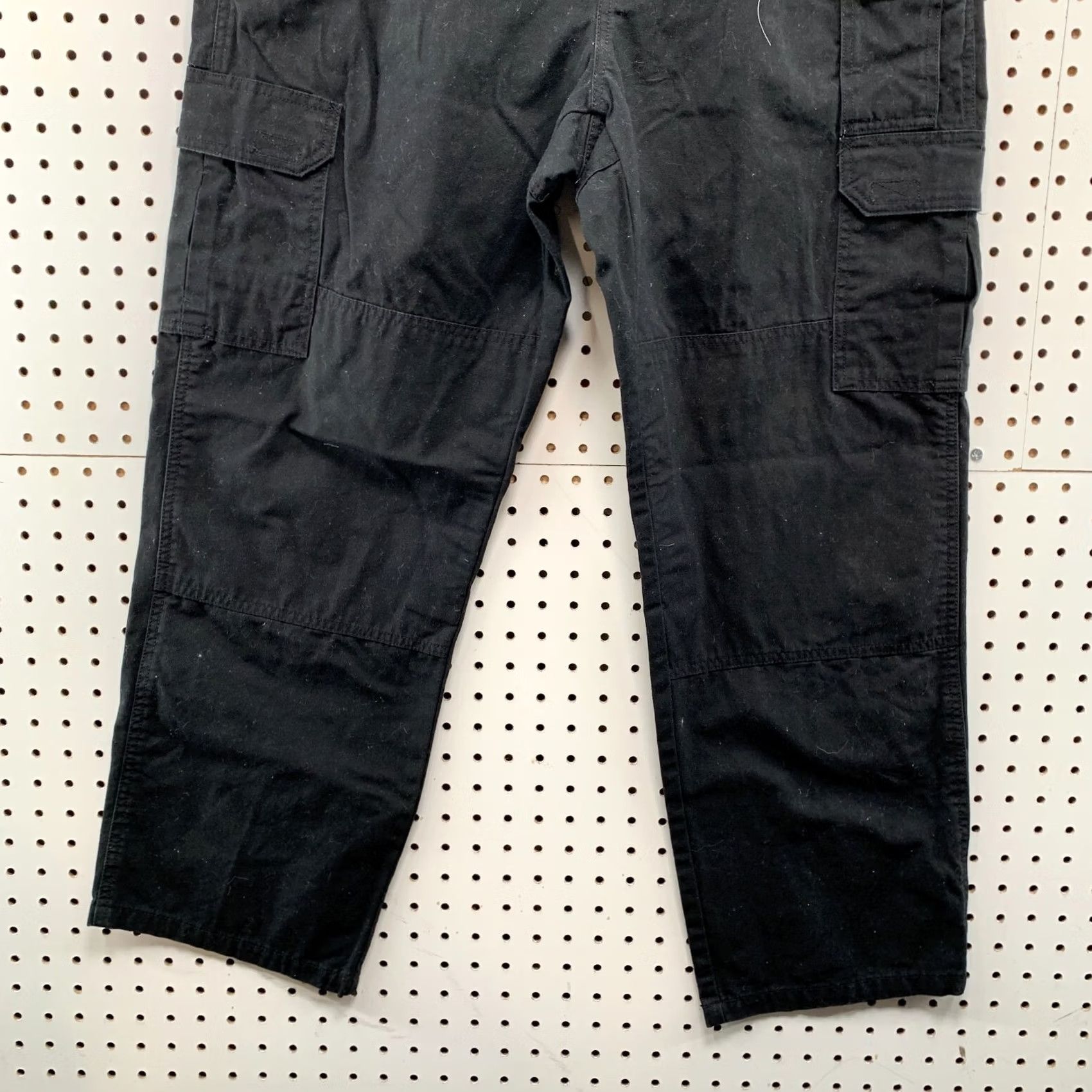 Vintage 5.11 Tactical Pants Mens Cargo Utility Straight Leg SIZE 34X30 Black Size US 34 / EU 50 - 3 Thumbnail
