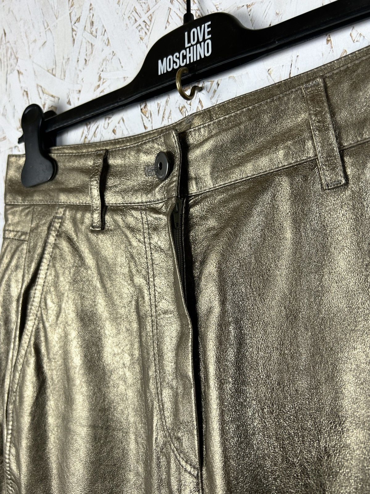 Brunello Cucinelli Brunello Cucinelli Gold Metallic Leather Trousers Pants Size 27" / US 4 / IT 40 - 4 Thumbnail