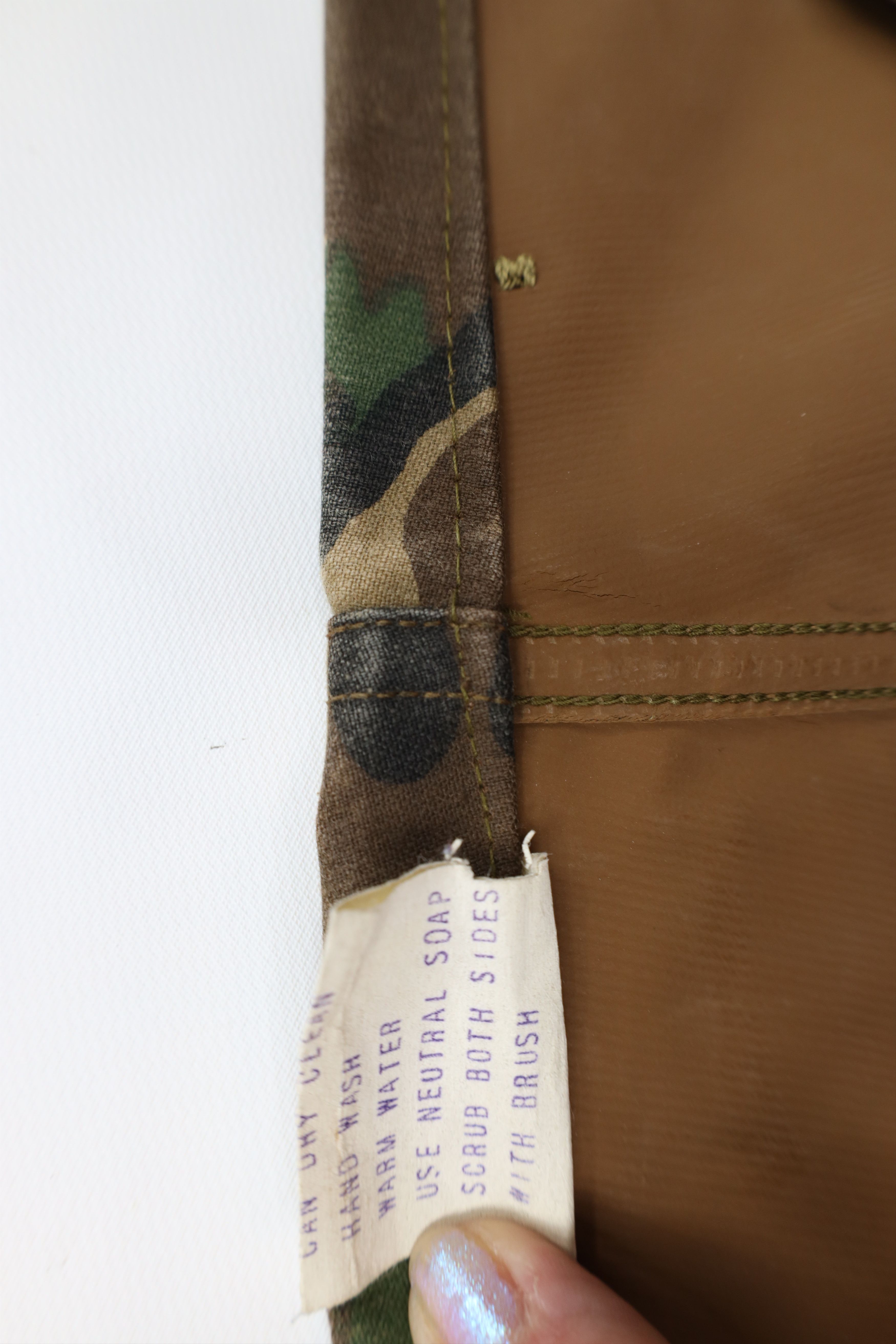 Vintage Vintage 60s 70s Pointer Dog Camouflage Waterproof Pants USA Size US 36 / EU 52 - 10 Thumbnail