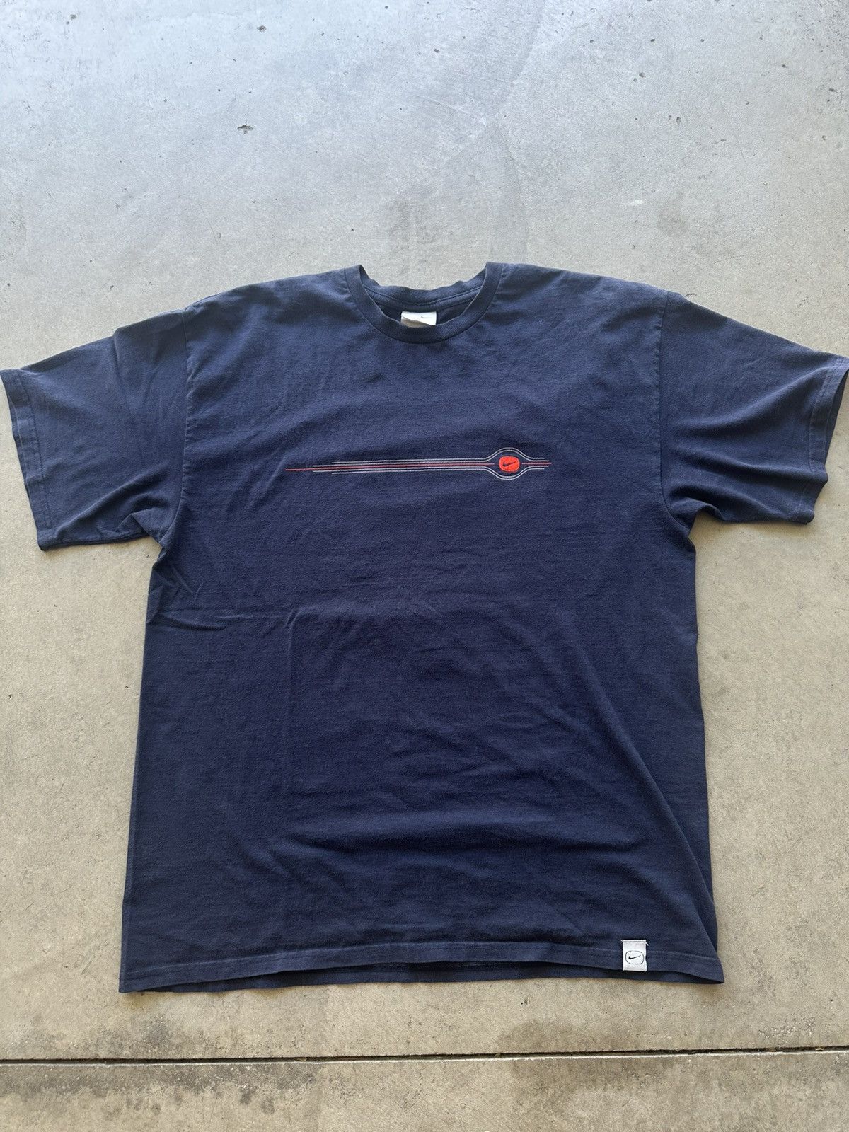 Nike Vintage 2000s Nike Navy Tee Size US L / EU 52-54 / 3 - 1 Thumbnail