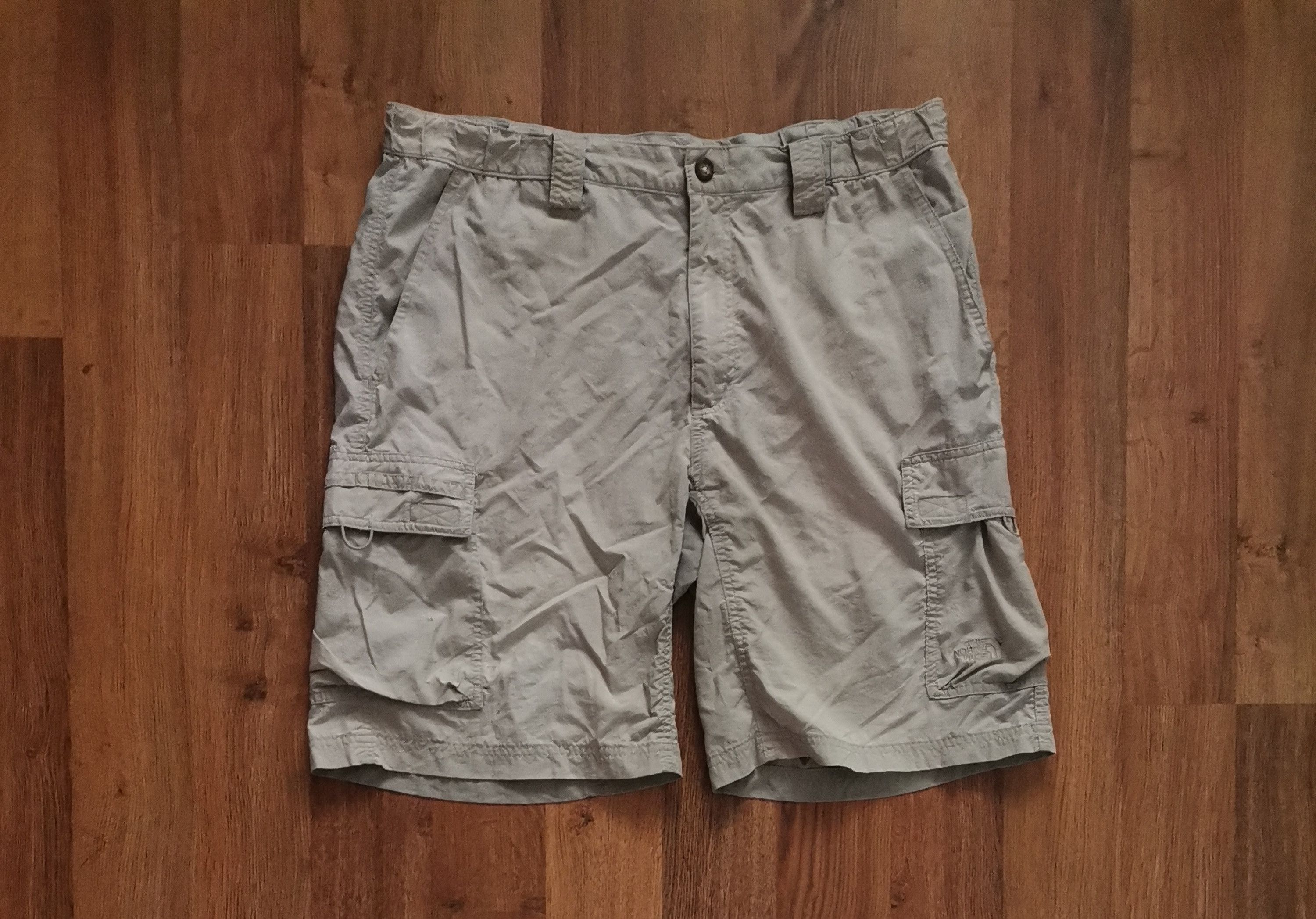 The North Face The North Face Shorts Size US 35 - 1 Thumbnail