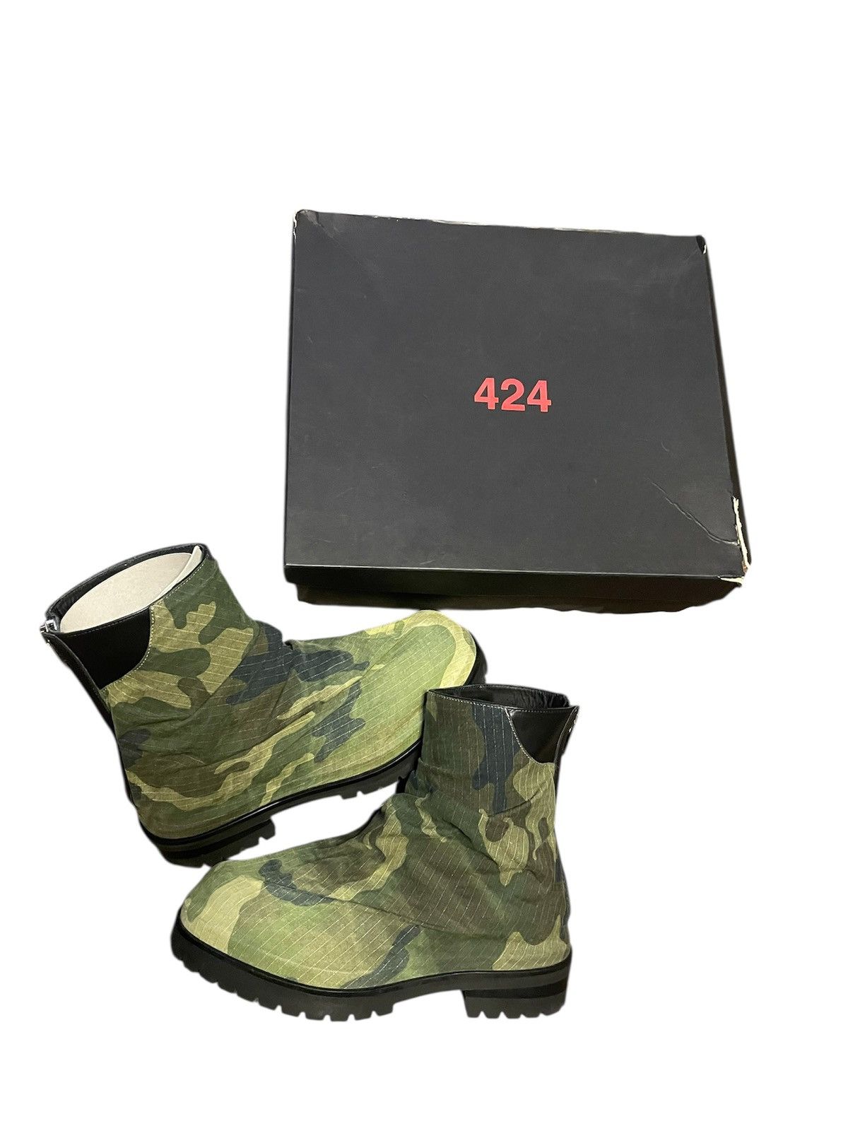 424 Marathon Camo Boots