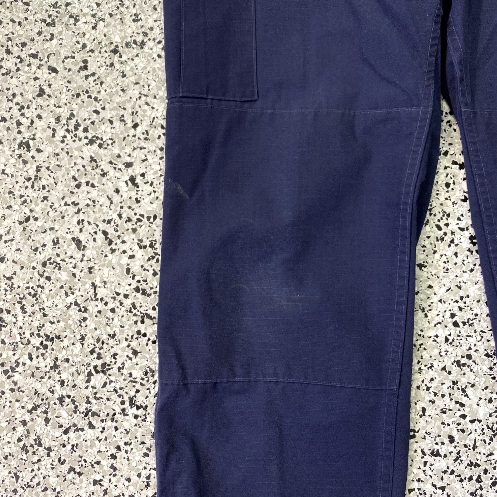 Propper Propper Men's Blue Tactical Cargo Pants 9-Pockets Ripstop Stain Resist 35x35 Regular Straight Cargo Pants Mens Blue Army 9-Pockets Ripstop Cargo Pants Size US 34 / EU 50 - 2 Thumbnail