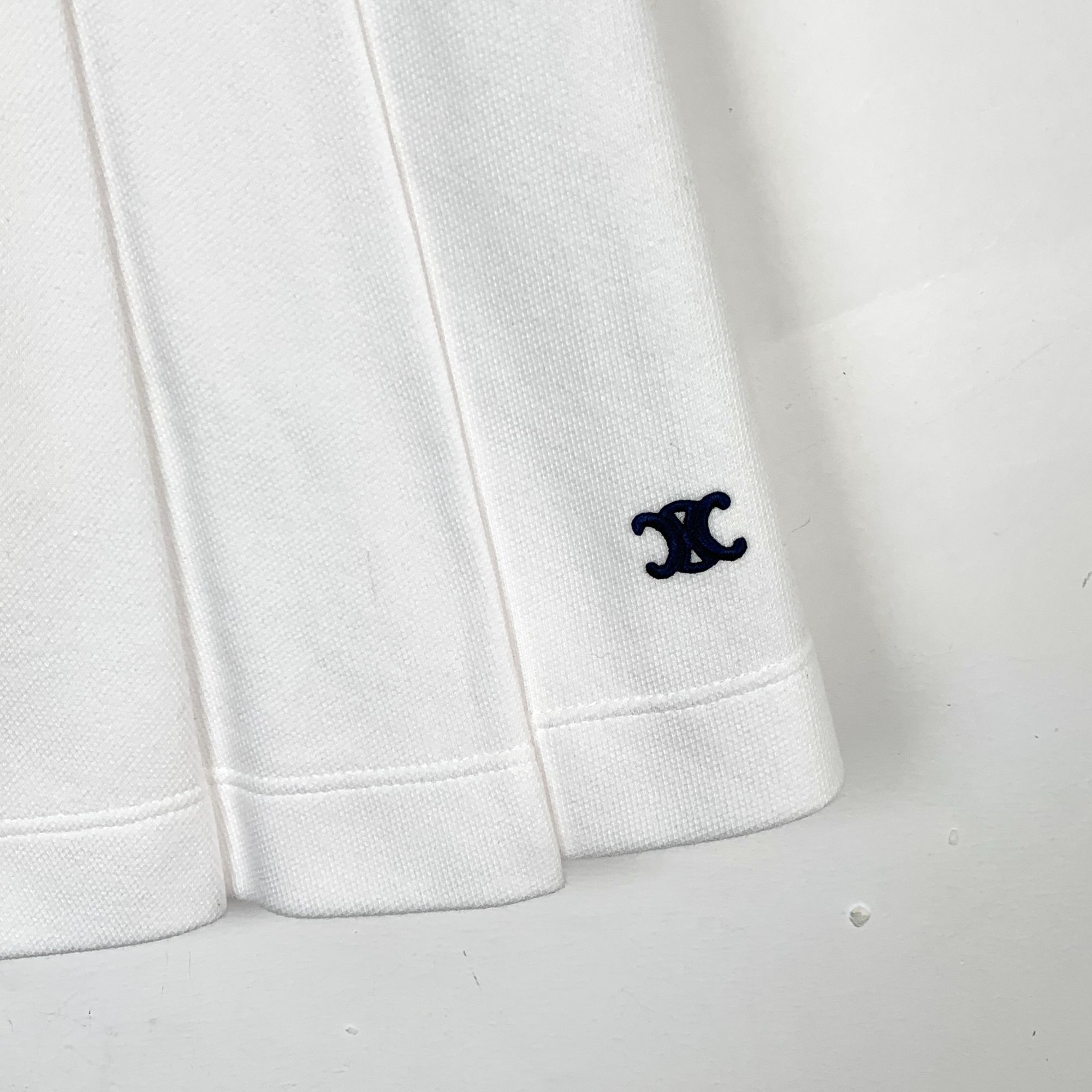 Celine Celine white logo embroidered cotton pleated skirt Size S / US 4 / IT 40 - 8 Thumbnail
