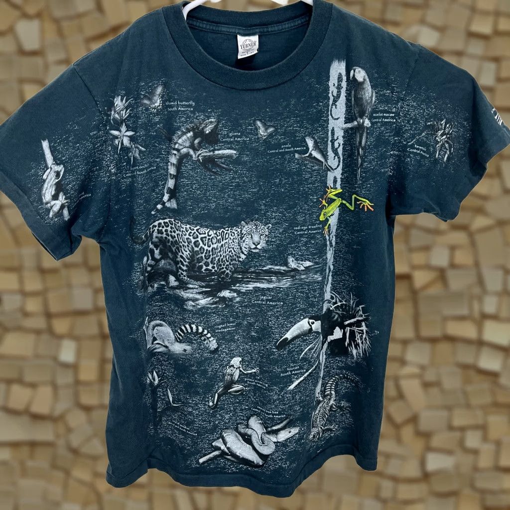 Vintage VINTAGE Turner Originals T-Shirt Men Blue L Short Sleeve Crew Neck Graphic Animals AOP South America 90s Bird Outdoor USA Women? Size US L / EU 52-54 / 3 - 1 Thumbnail