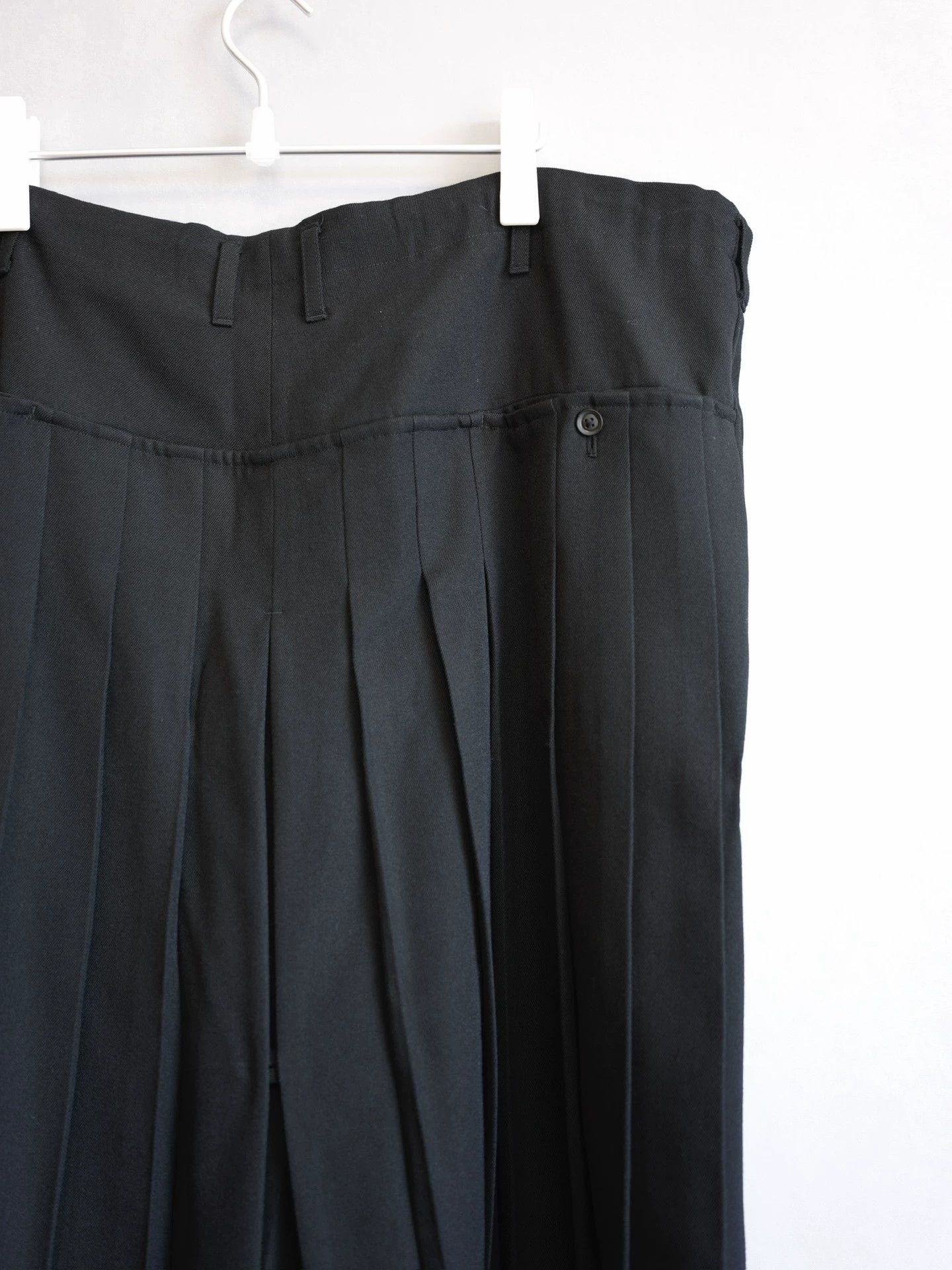 Yohji Yamamoto Yohji Yamamoto 24AW Pleated Wool Culottes Size 3 Size US 34 / EU 50 - 6 Thumbnail