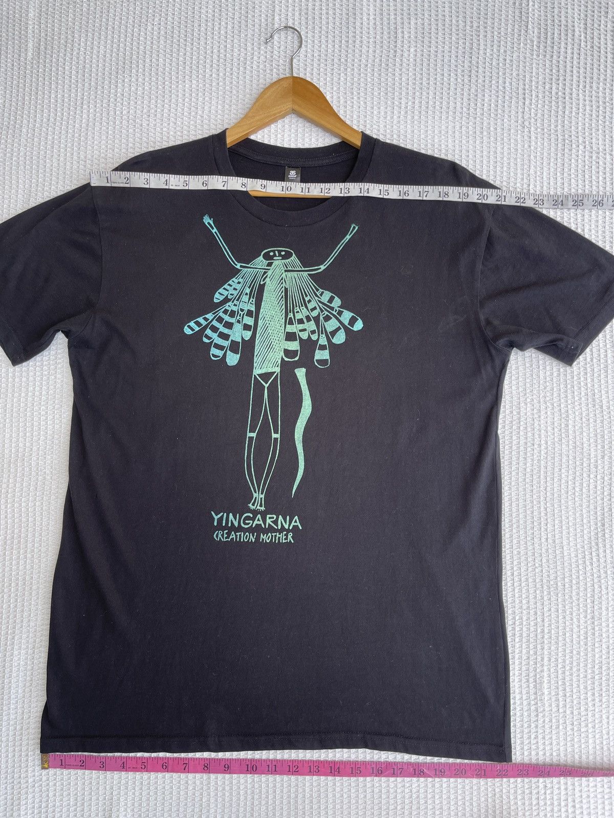 Last Drop🔥Rare🔥Vtg YINGARNA Creation Mother INJALAK Arts Tee