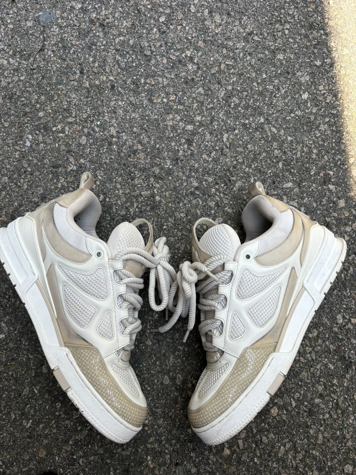 Louis Vuitton White and Beige Skate Sneakers Size US 9.5 / EU 42-43 - 3 Thumbnail