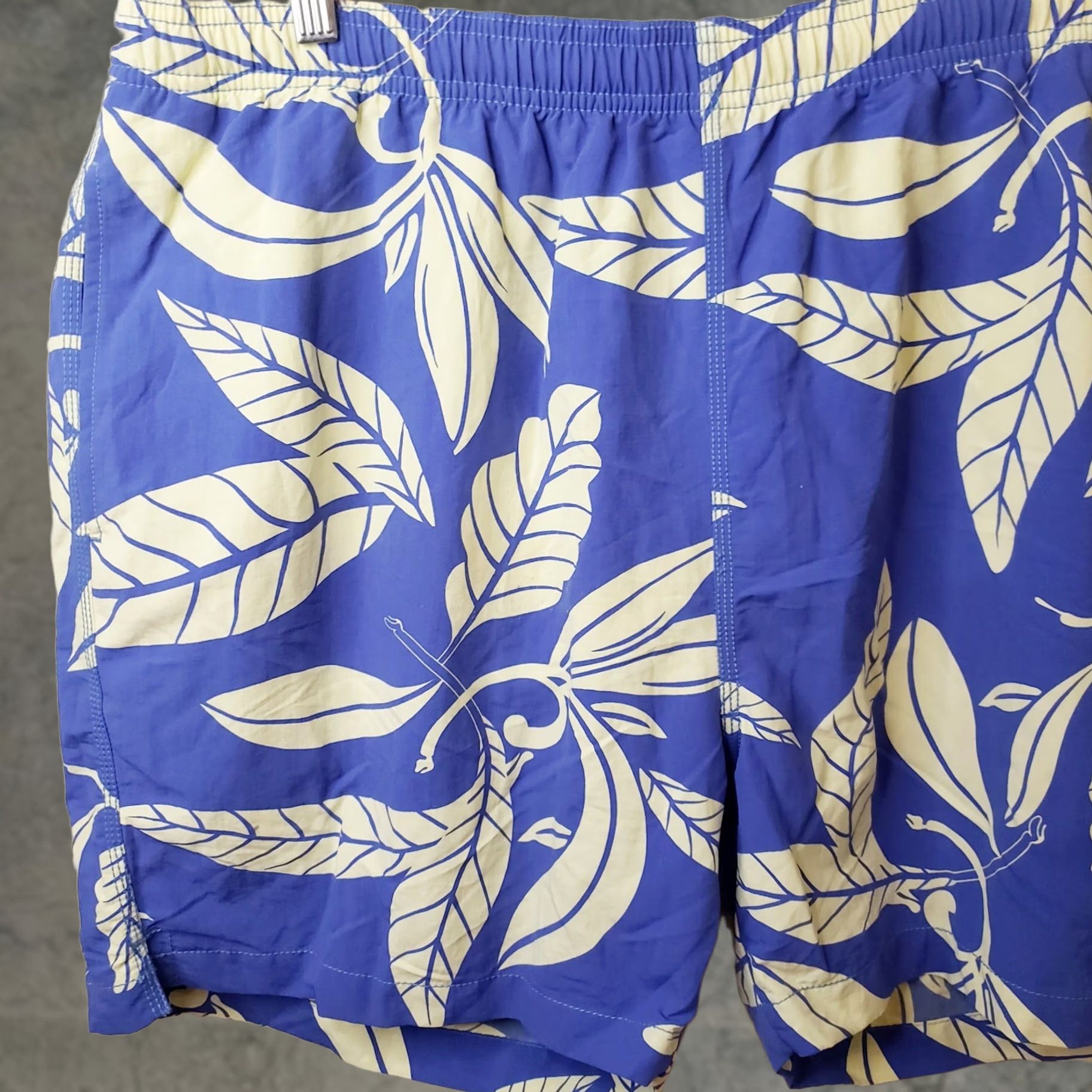 Tommy Bahama Tommy Bahama Mens Relax Blue Floral Tropical Swim Trunks Board Shorts XL Lined Blue Floral Pattern Beach Mens Size US 36 / EU 52 - 1 Thumbnail