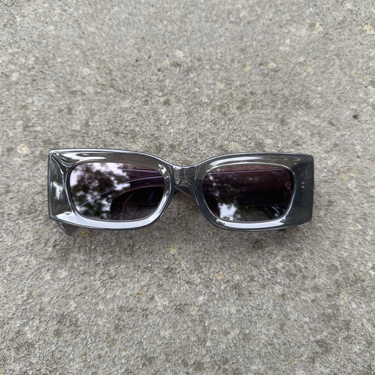 Other Y2K Unisex Sunglasses Retro Fashion Shades QB6172-01 Size ONE SIZE - 1 Thumbnail