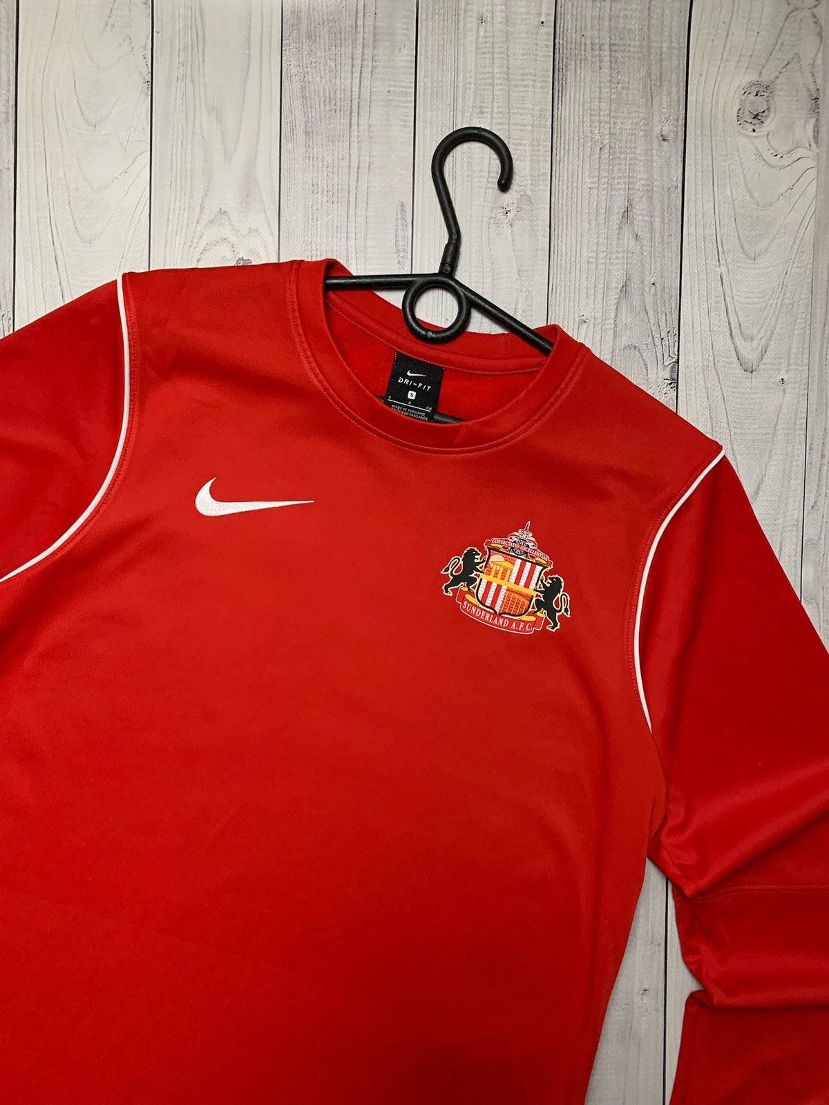 Nike × Vintage Vintage Nike Sunderland soccer sweatshirt size S red Size US S / EU 44-46 / 1 - 2 Thumbnail