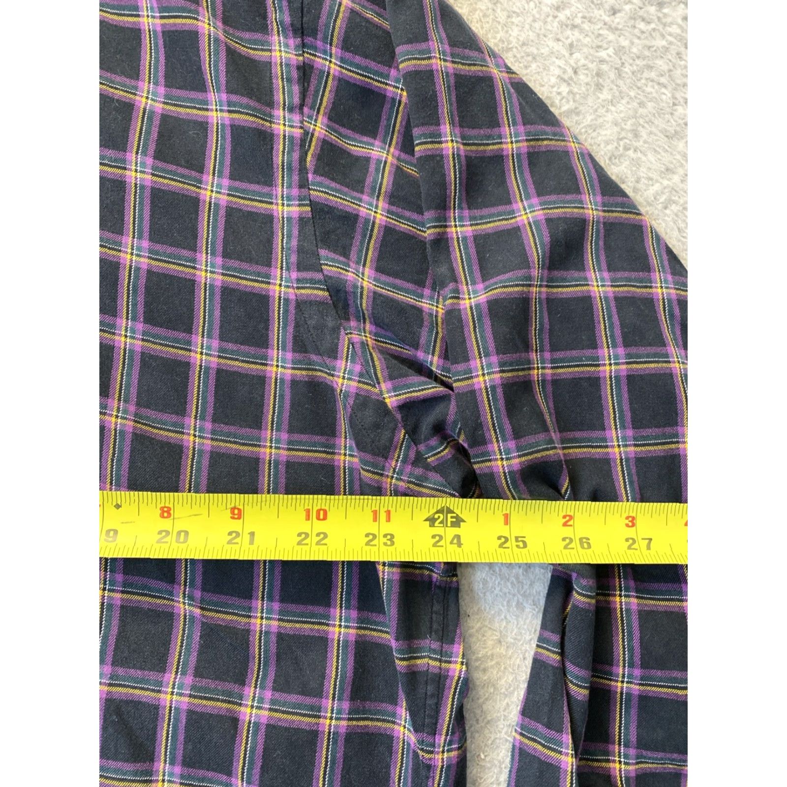 Polo Ralph Lauren VINTAGE Polo Ralph Lauren Classic Button-Up Shirt, Mens M, Black Plaid, Long Sleeve, Casual, Signature Pony Logo Size US M / EU 48-50 / 2 - 6 Thumbnail