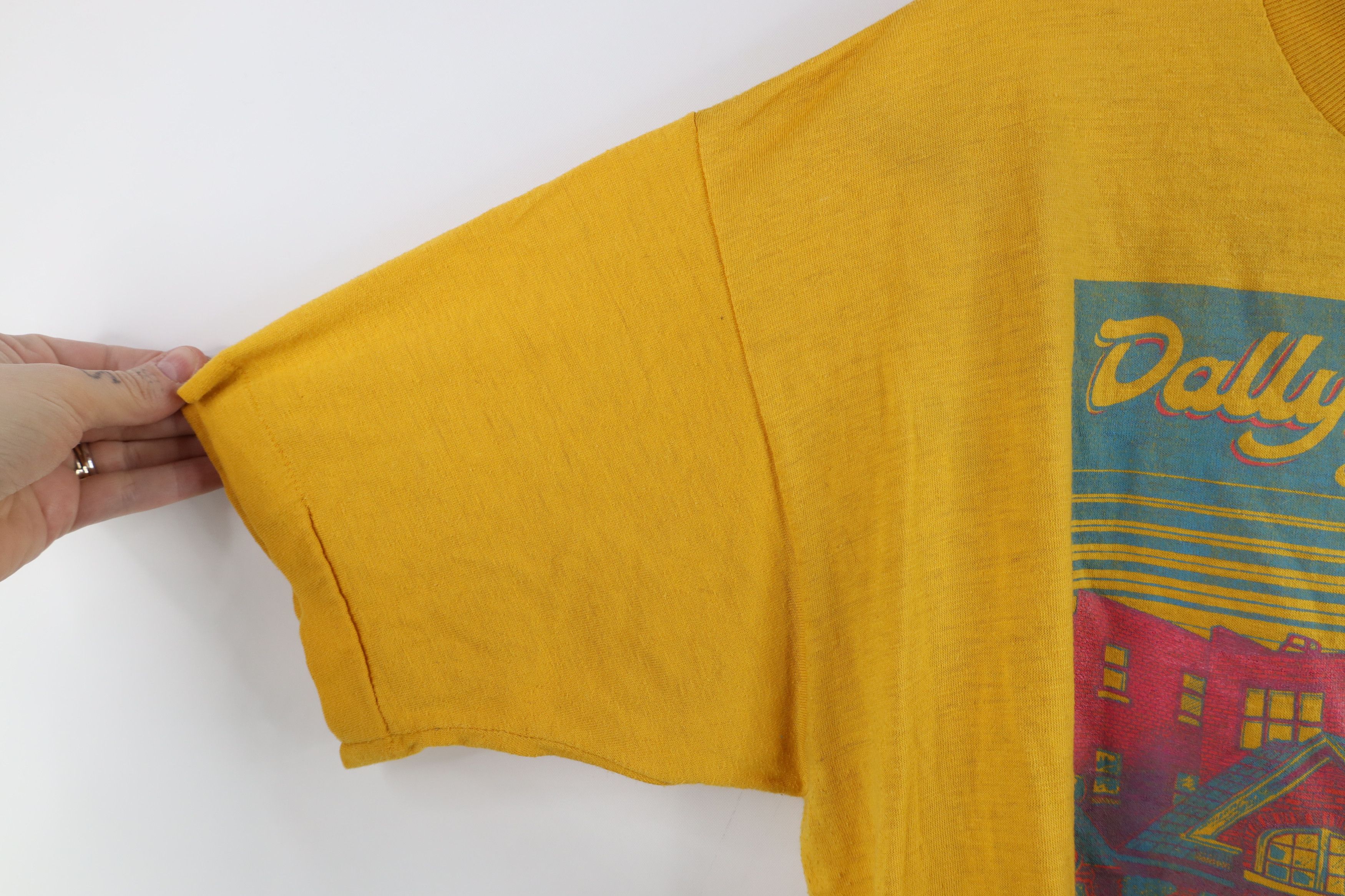 Vintage Vintage 80s Grimshaw Alley Detroit Short Sleeve T-Shirt USA Size US M / EU 48-50 / 2 - 7 Thumbnail