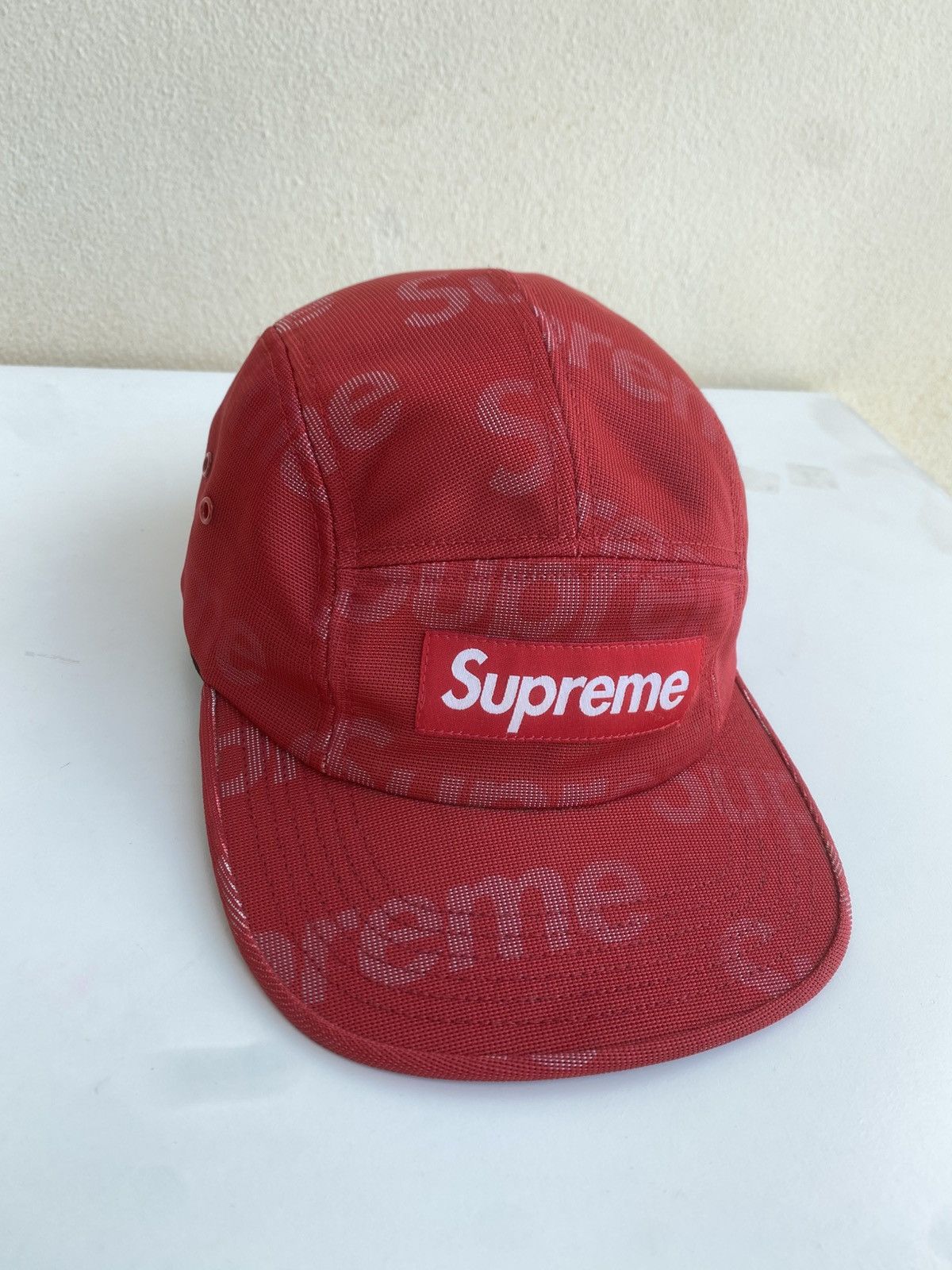 Supreme Rare Supreme Lenticular Logo Camp Cap Red SS19 Size ONE SIZE - 7 Thumbnail
