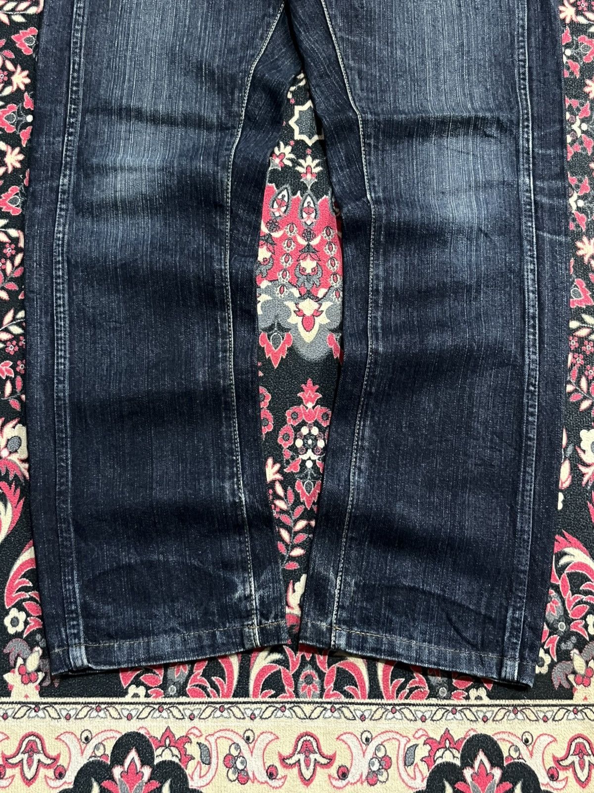 Le Grande Bleu (L.G.B.) Vintage Japanese Brand GL Heart Dark Blue Wash Straight Jean Size US 31 - 9 Thumbnail