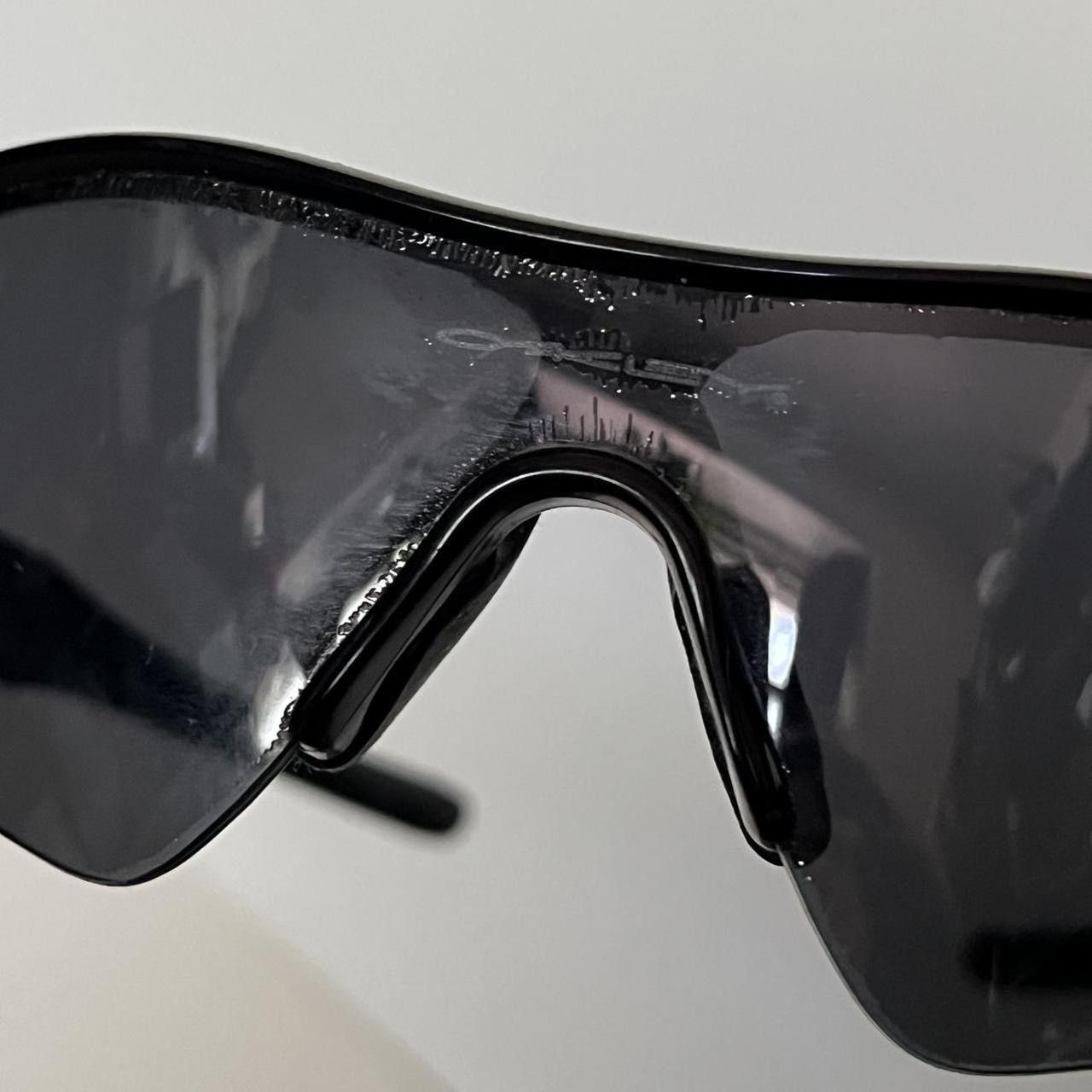 Oakley vintage oakley radar polarized sunglasses Size ONE SIZE - 7 Thumbnail