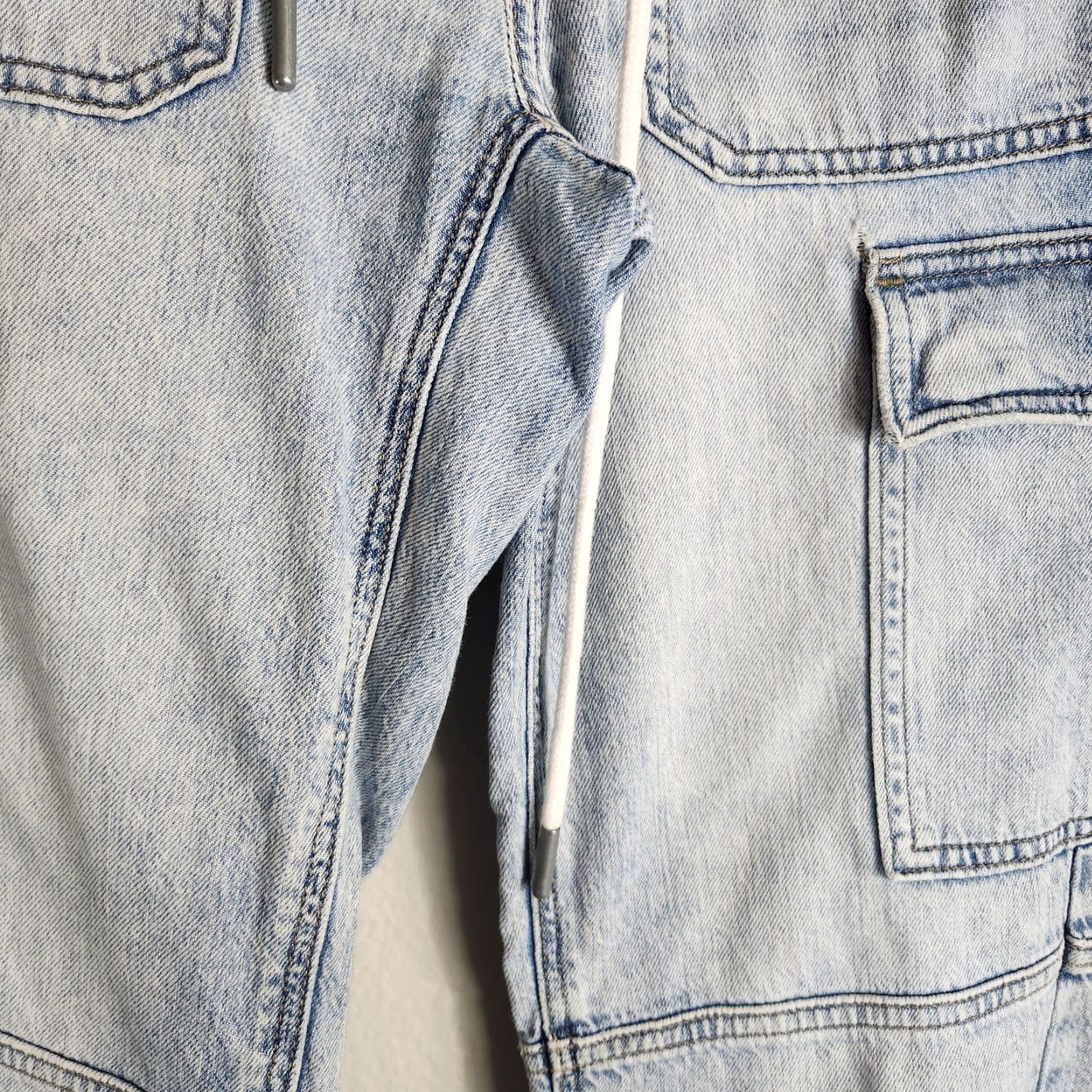 American Eagle Outfitters VINTAGE American Eagle Outfitters Cargo Joggers-Style Chambray Pants-Size 00 Women Blue Cotton Blend High Rise Tapered Pants Size ONE SIZE - 6 Thumbnail