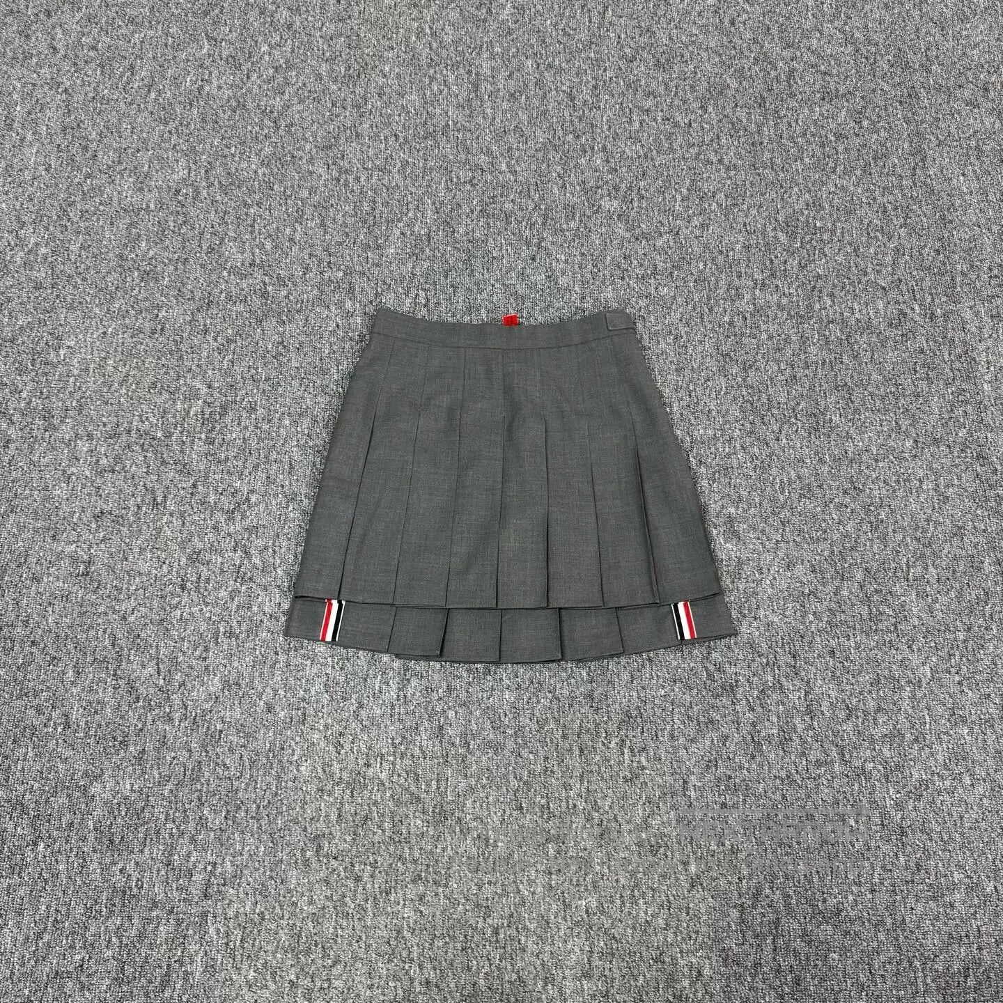 Thom Browne Thom Browne size 42 Red, white, and blue ribbed fabric; ple Size 31" - 1 Thumbnail
