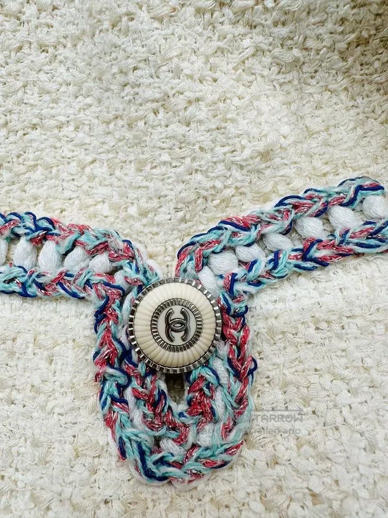 Chanel Chanel 20 Early Spring Vacation Series Woven Roll-edged Co Size XS / US 0-2 / IT 36-38 - 4 Thumbnail