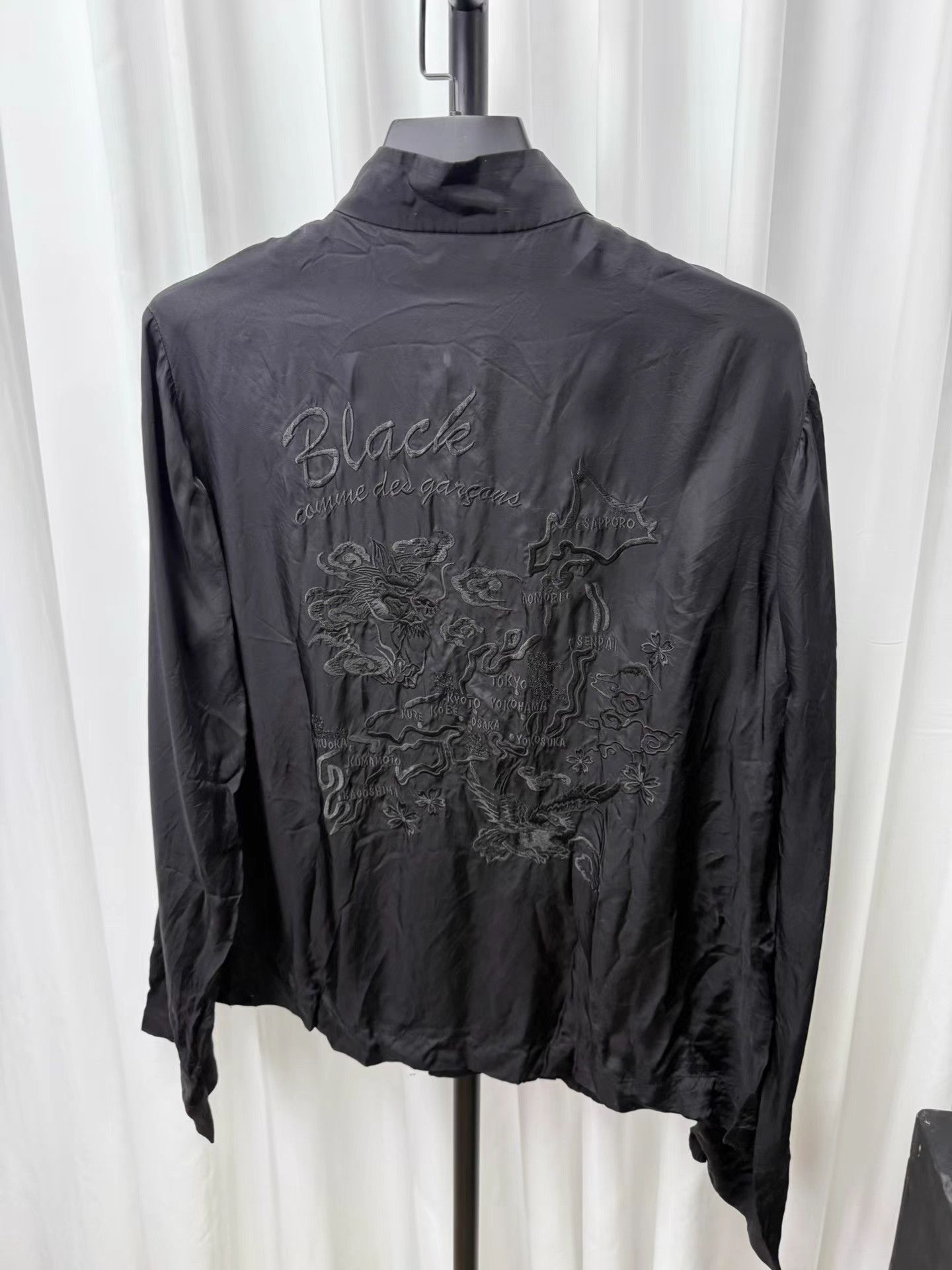 Comme des Garcons Comme des Garçons Black Silk Frog Button Jacket K20 Size US L / EU 52-54 / 3 - 6 Thumbnail
