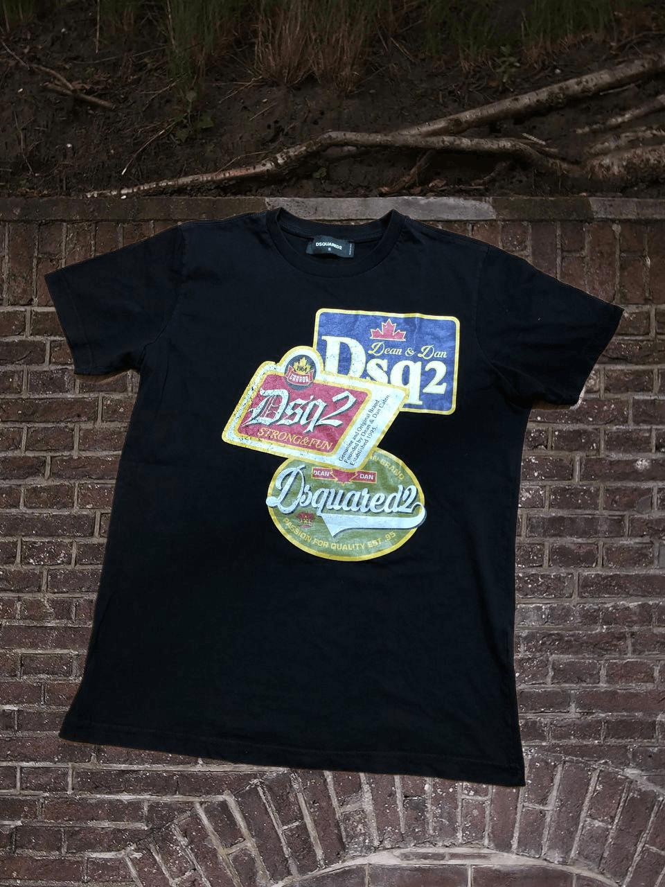 Vintage Dsquared2 T-shirt Big Logo Canada Tee Y2K Luxury