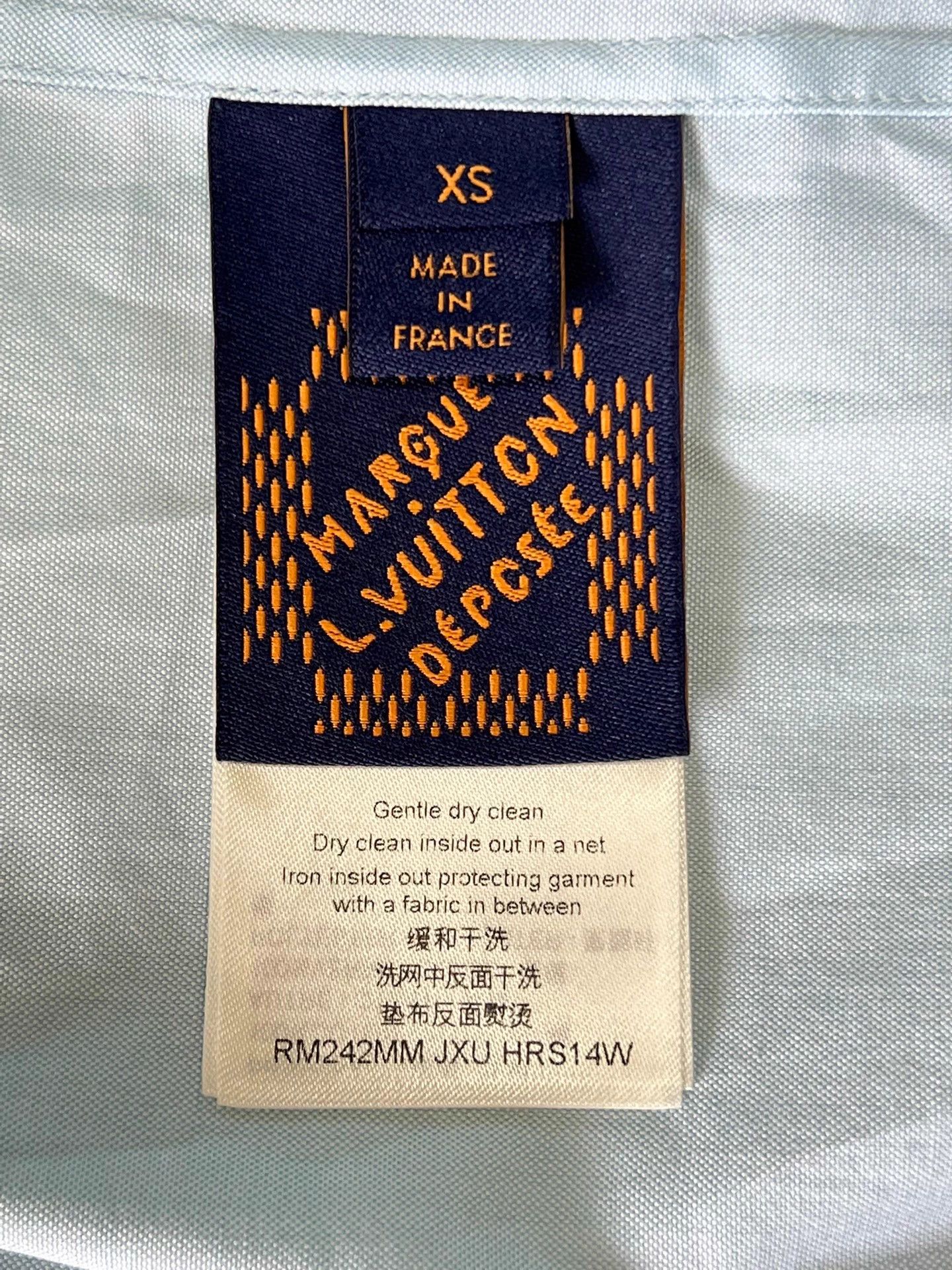 Louis Vuitton LV 24ss Short Sleeve Shirt L.Blue XS Beaded LV Logo Size US XS / EU 42 / 0 - 6 Thumbnail