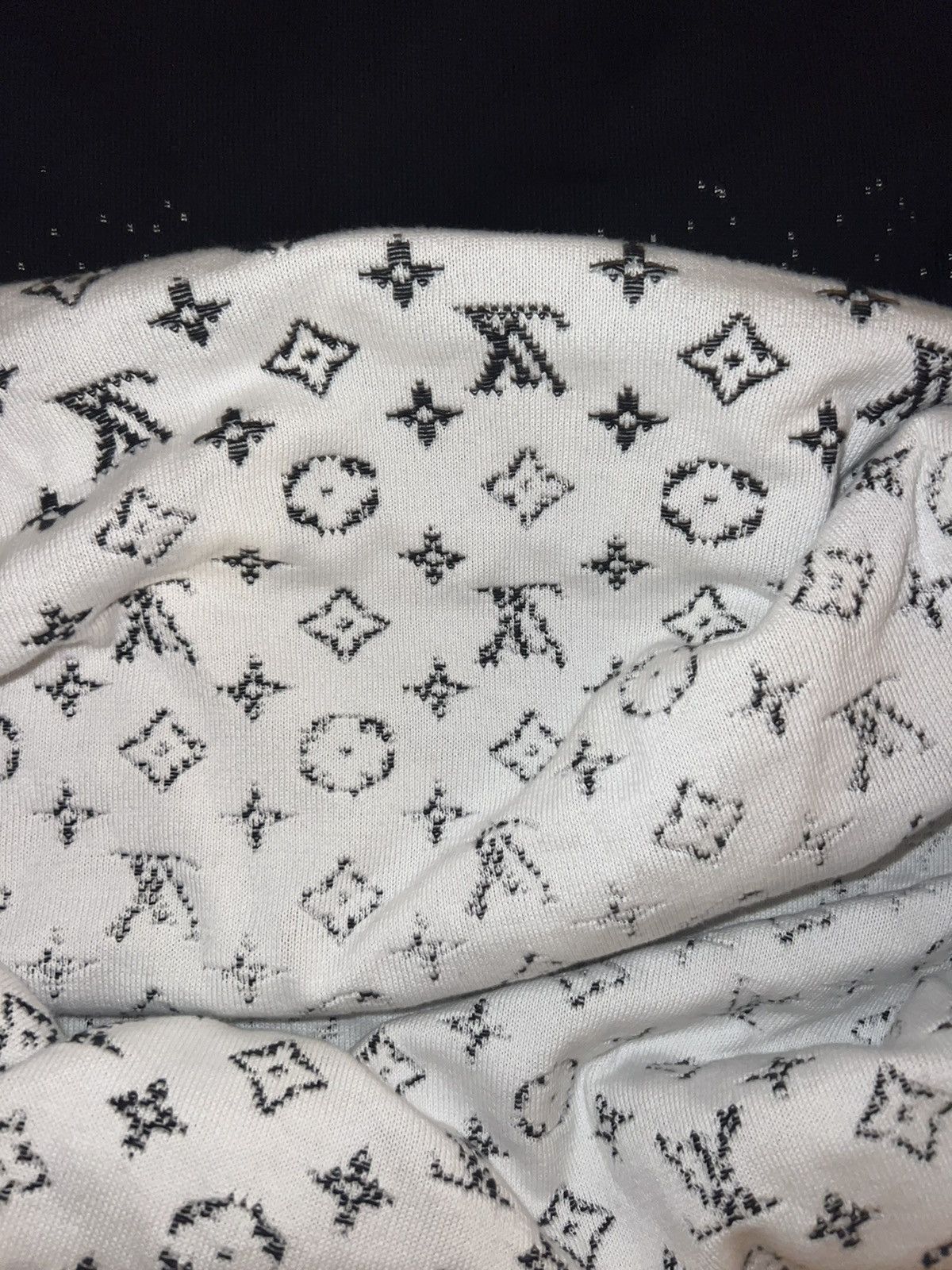 Louis Vuitton Louis Vuitton Crewneck black Size US XXL / EU 58 / 5 - 13 Thumbnail