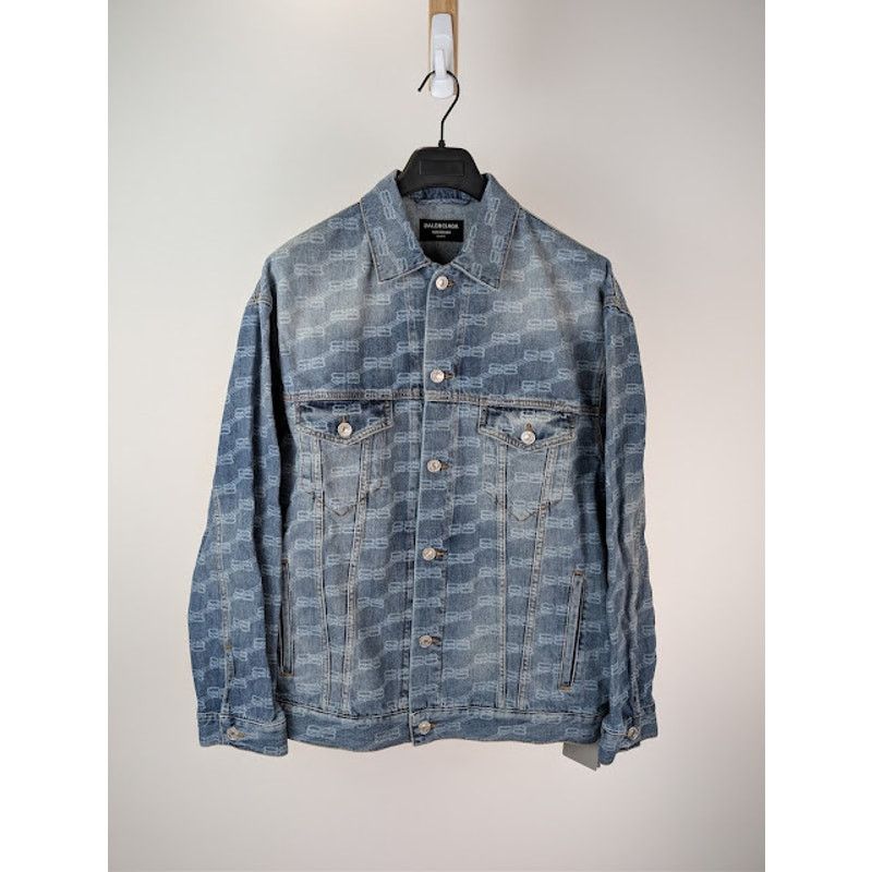 Balenciaga o1rshd1 Large Fit Denim Jacket in Blue Authentic Ring Size US M / EU 48-50 / 2 - 1 Thumbnail