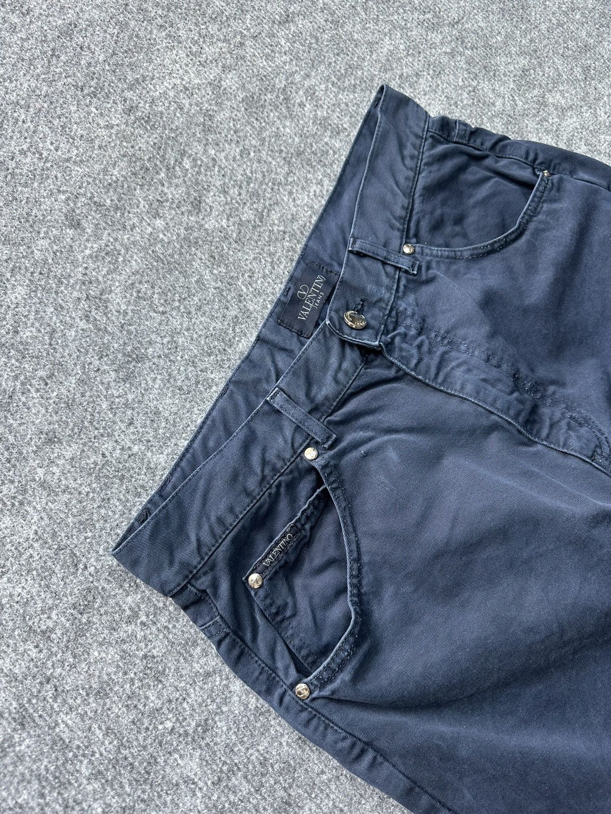Valentino Vintage pants Valentino jeans Size US 34 / EU 50 - 3 Thumbnail