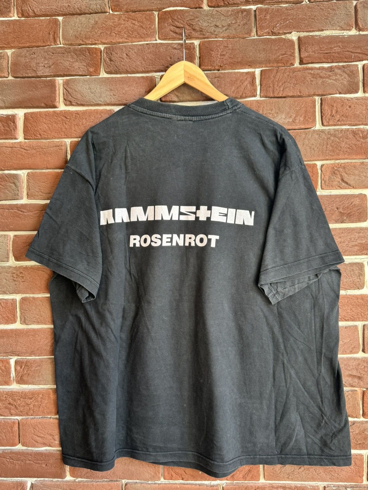 Band Tees Rare 00s Rammstein rosenrot Vintage Band T-Shirt Metal Rock Size US XL / EU 56 / 4 - 2 Thumbnail