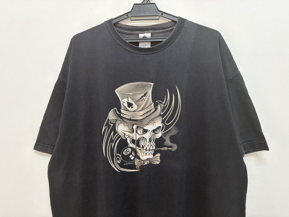 Vintage VINTAGE Y2K MAD HATTER LUCKY 8 SKULL TATTOO ART TEE Size US XXL / EU 58 / 5 - 3 Thumbnail