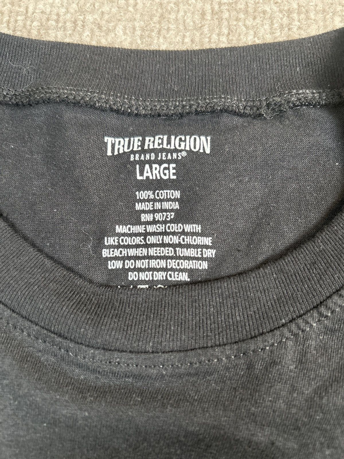 True Religion True Religion Men’s Black Gold Logo T-Shirt Size Large 0068 Size US L / EU 52-54 / 3 - 4 Thumbnail
