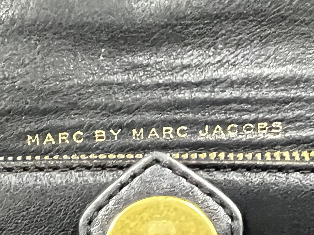 Marc Jacobs Vintage Marc by Marc Jacobs Twist Lock Long Wallet Size ONE SIZE - 5 Thumbnail