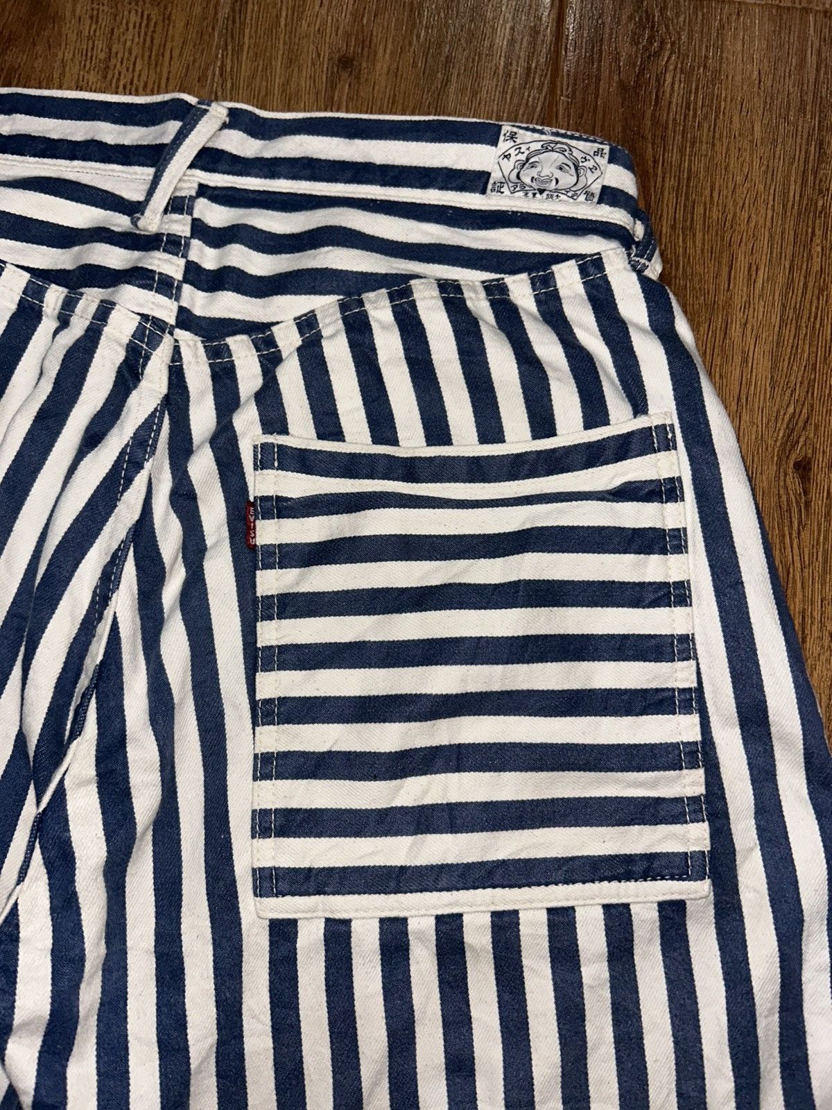 Evisu Evisu Hickory Denim Shortpants Size US 32 / EU 48 - 8 Thumbnail
