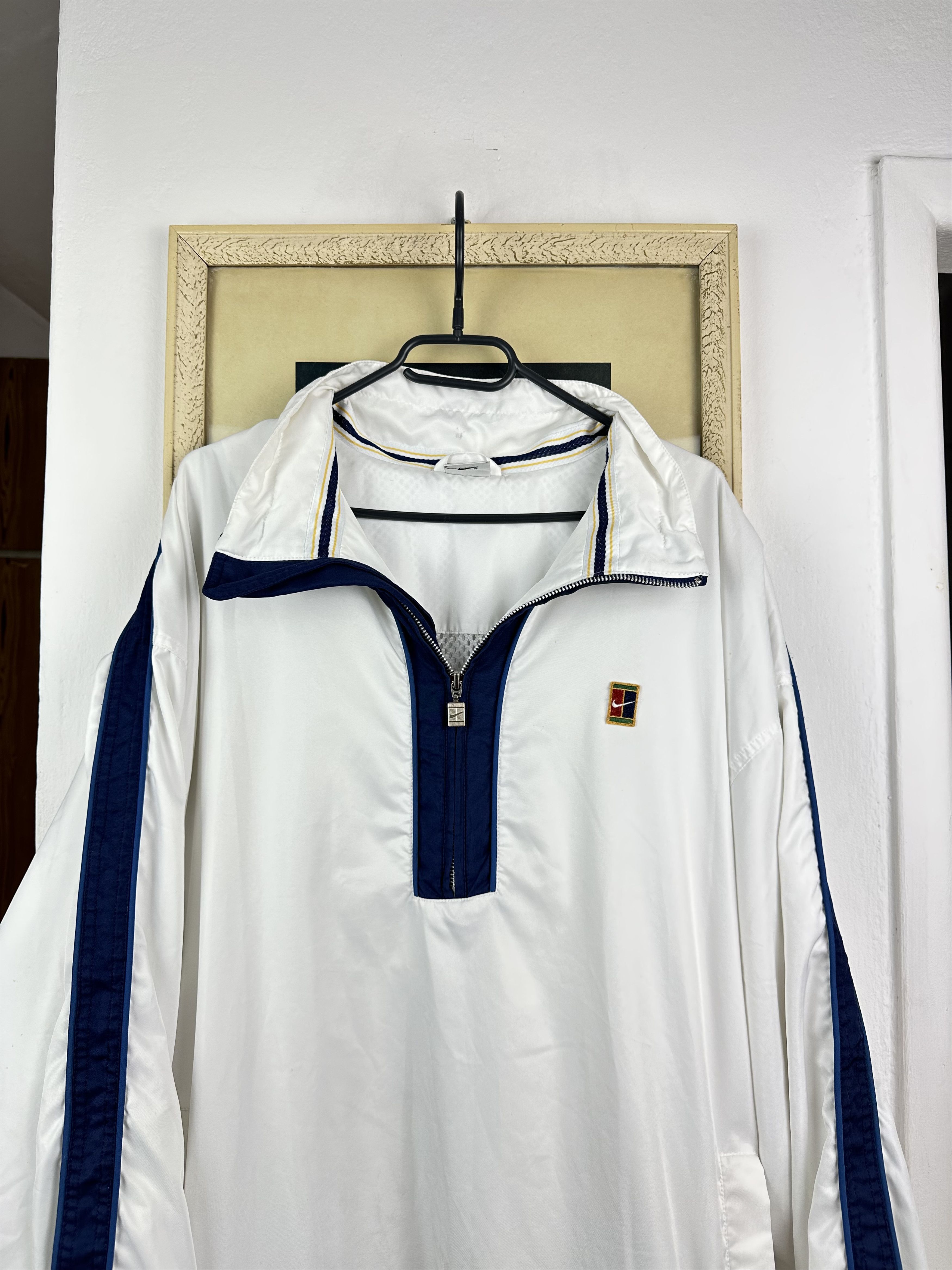 Nike Vintage Nike Court Whire Warm Jacket Rare Sport Y2k Hype Size US XL / EU 56 / 4 - 2 Thumbnail