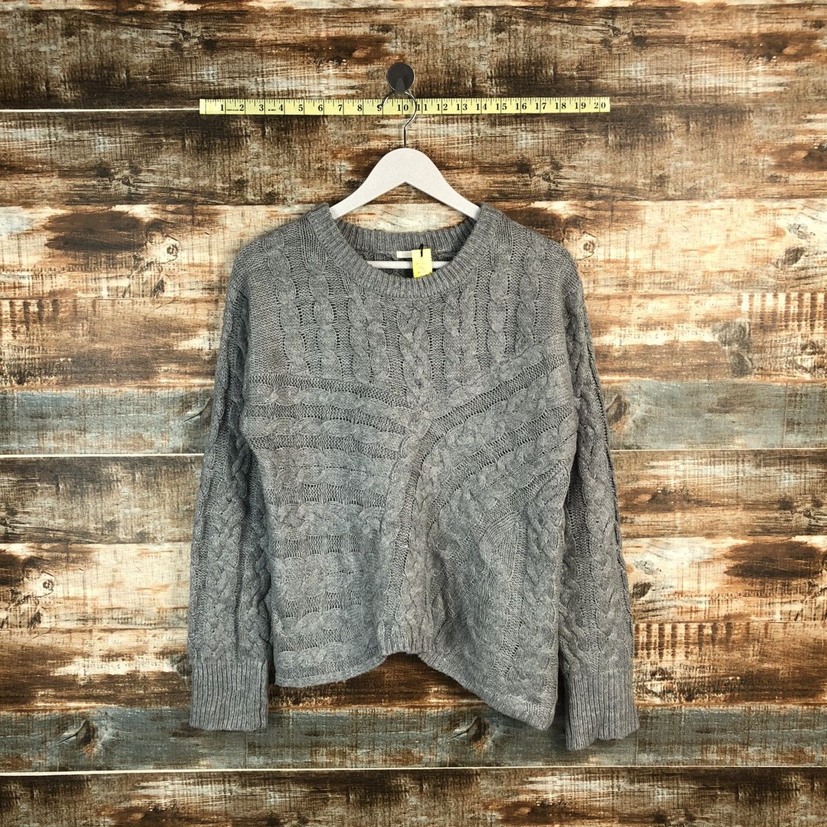 GU japan Grey cable Knitwear #A1787