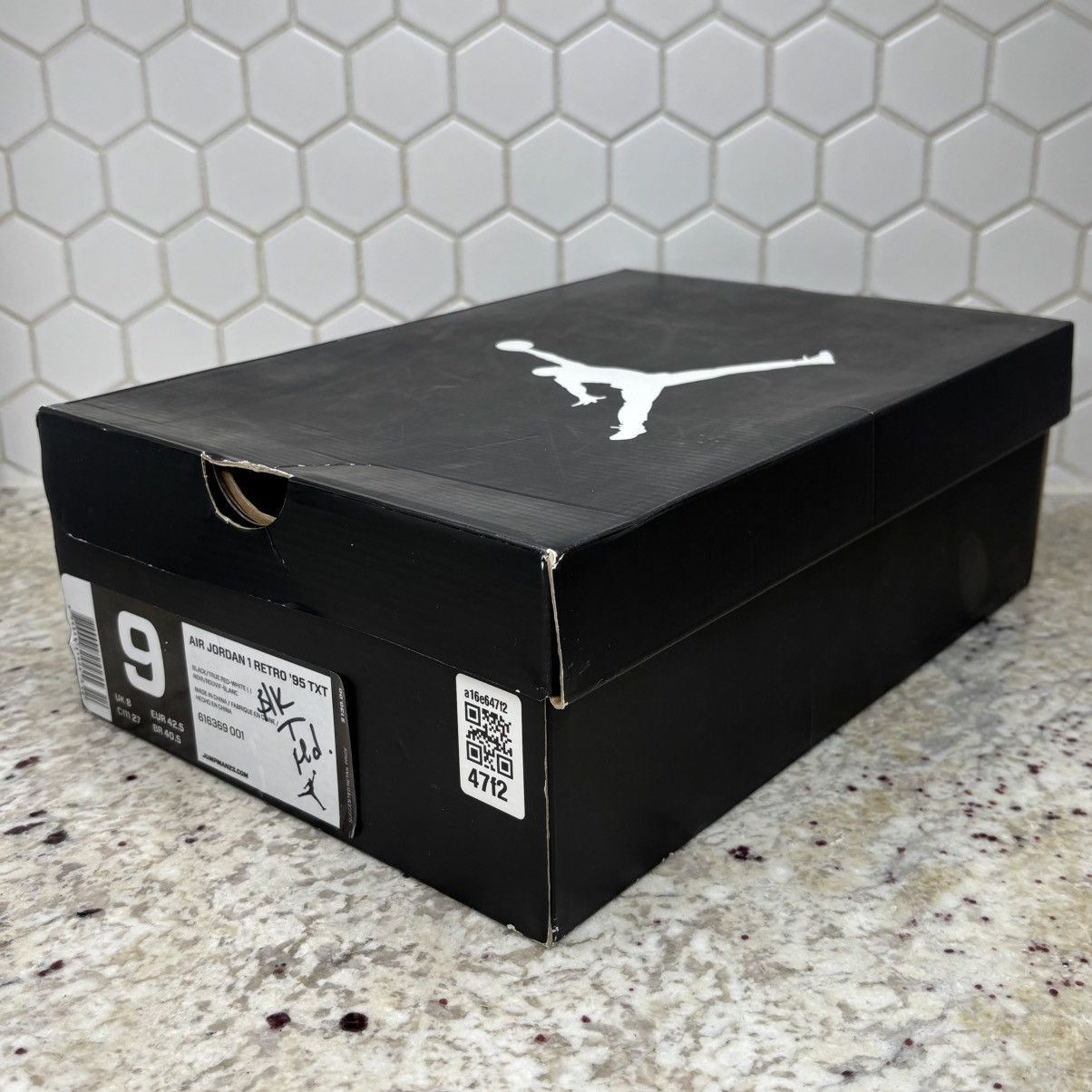 Jordan Brand Size 9 - Jordan 1 Retro 95 Txt Bred 2013 BRAND NEW W/BOX Size US 9 / EU 42 - 13 Thumbnail