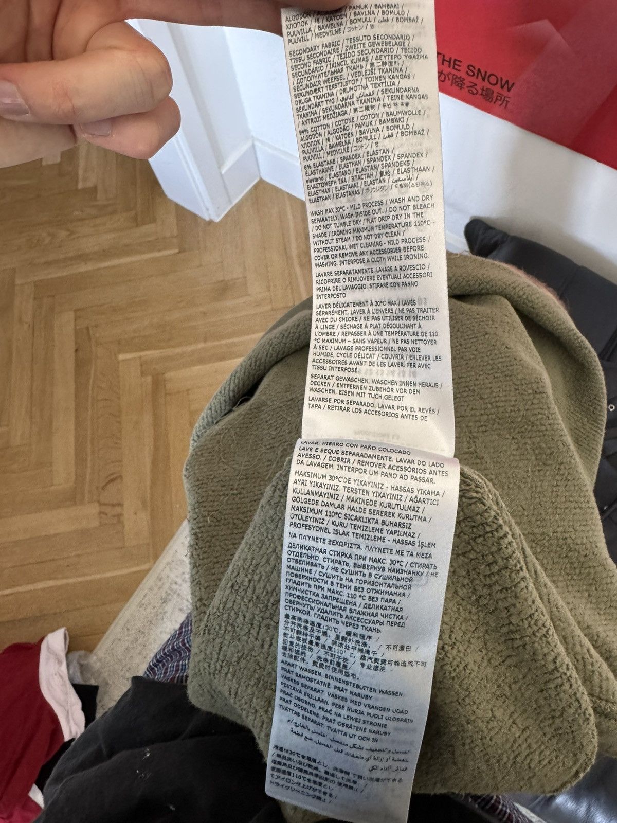 Maison Margiela SS23 Maison Margiela Distressed Faded Logo Cropped Crewneck Size US M / EU 48-50 / 2 - 8 Thumbnail