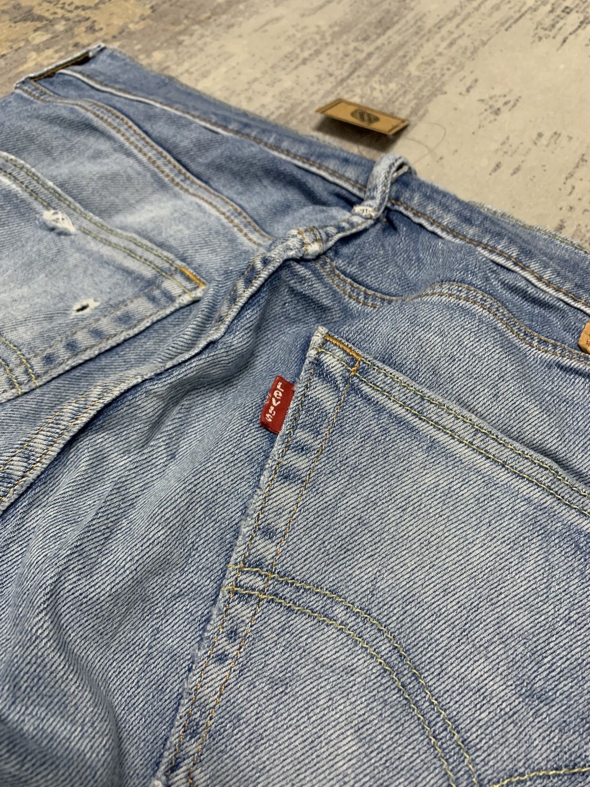 Levi's VTG Y2K Levi’s 505 Straight Leg Denim Jeans Distressed Faded Size US 33 - 10 Thumbnail