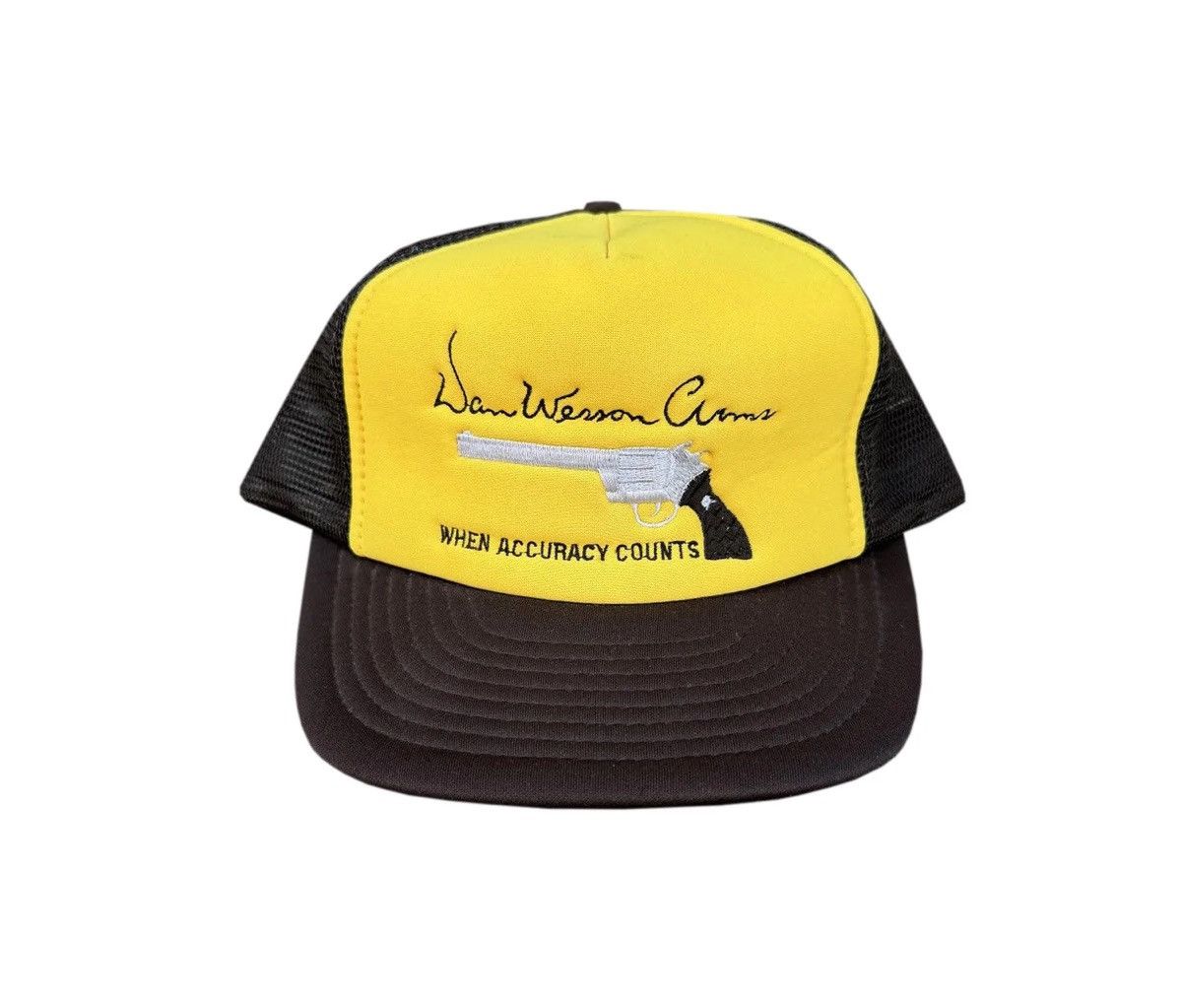 Vintage Vintage Smith & Wesson When Accuracy Counts Trucker Hat Size ONE SIZE - 1 Thumbnail