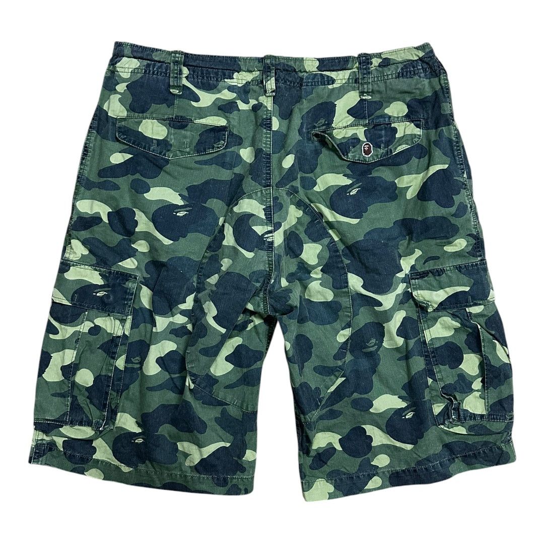 Bape L 34 Waist Bape OG Green Camo Cargo Shorts Size US 34 / EU 50 - 2 Thumbnail